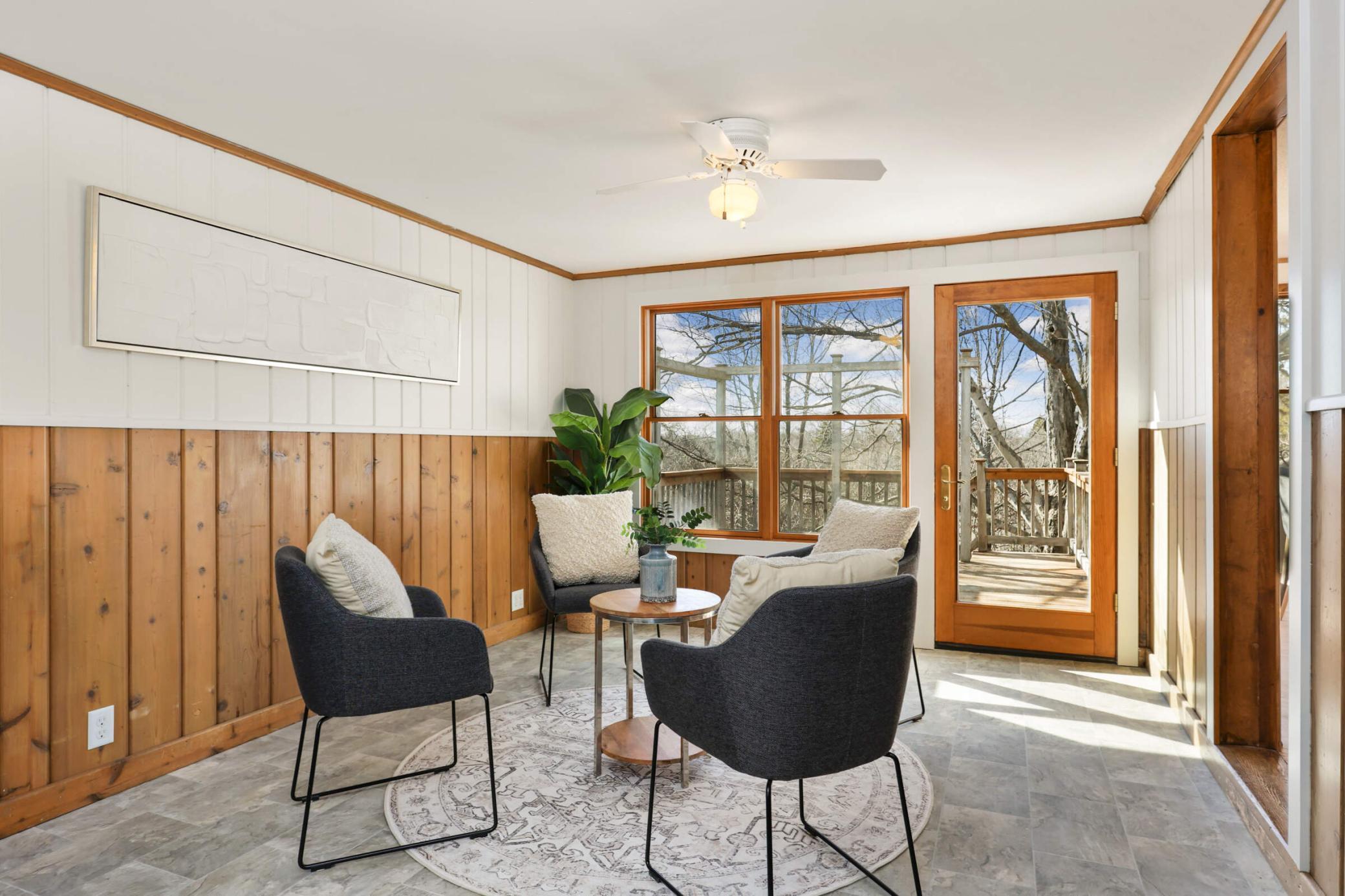 2667 Parkview Boulevard