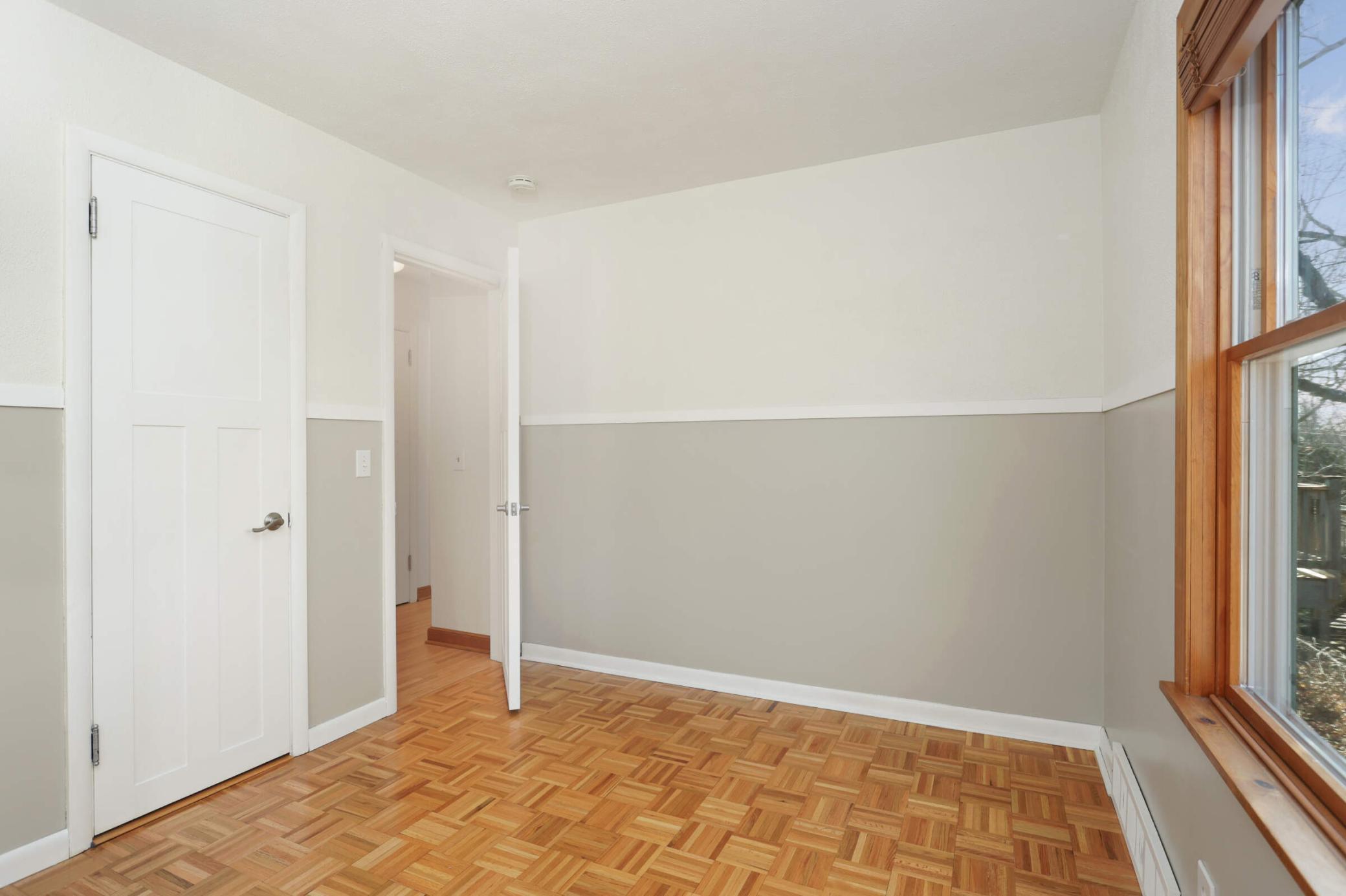 2667 Parkview Boulevard