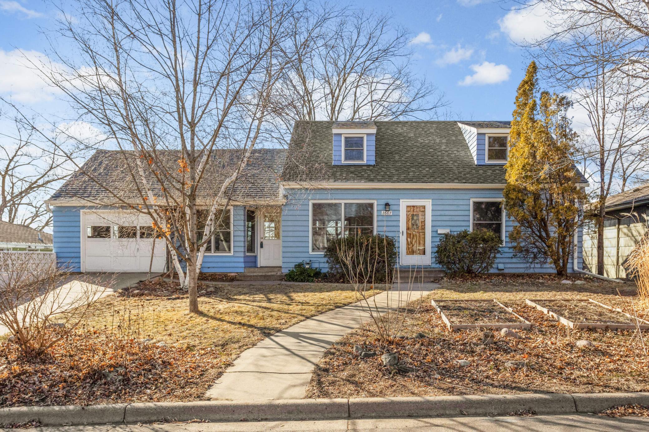 2667 Parkview Boulevard