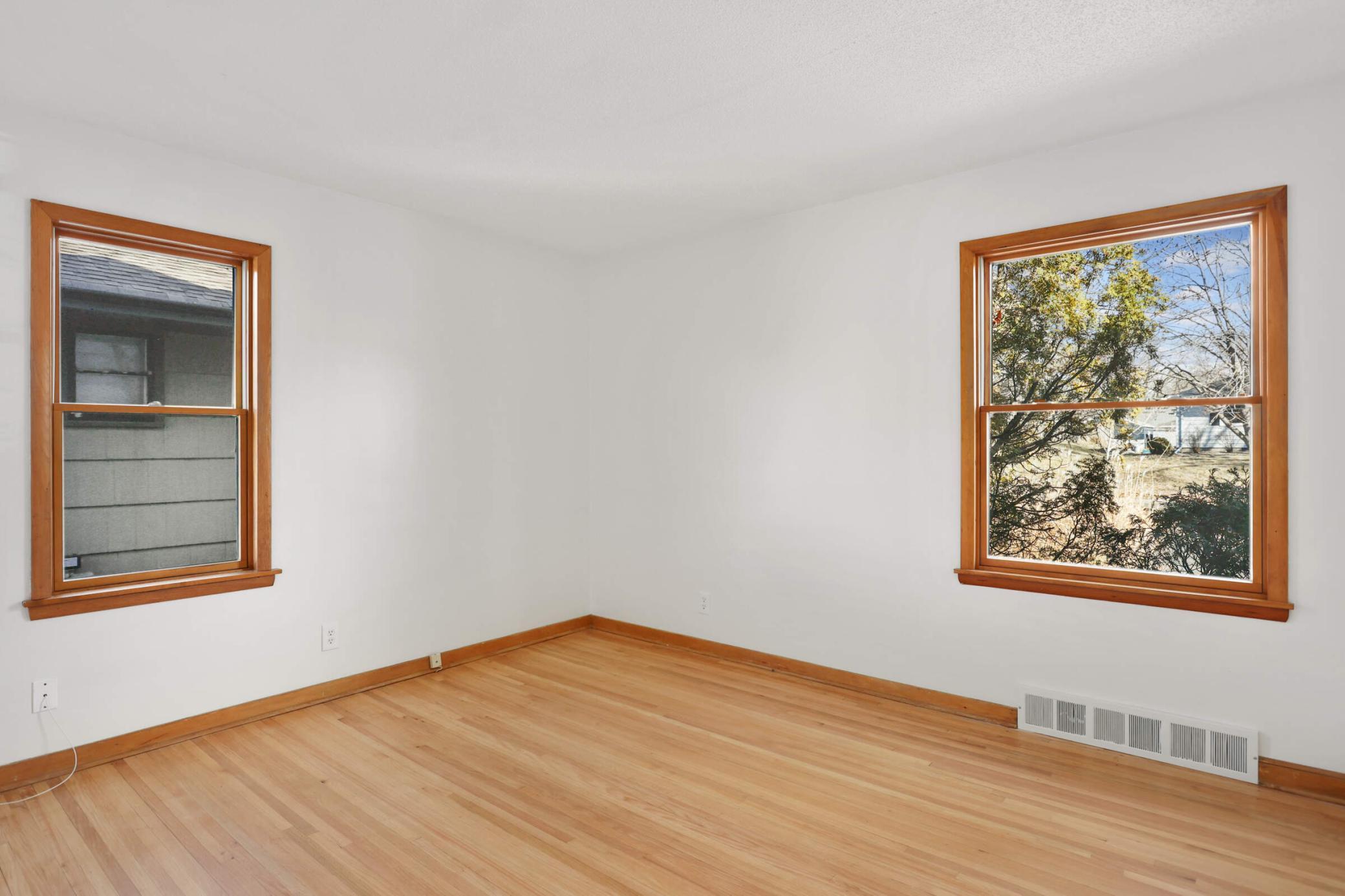 2667 Parkview Boulevard