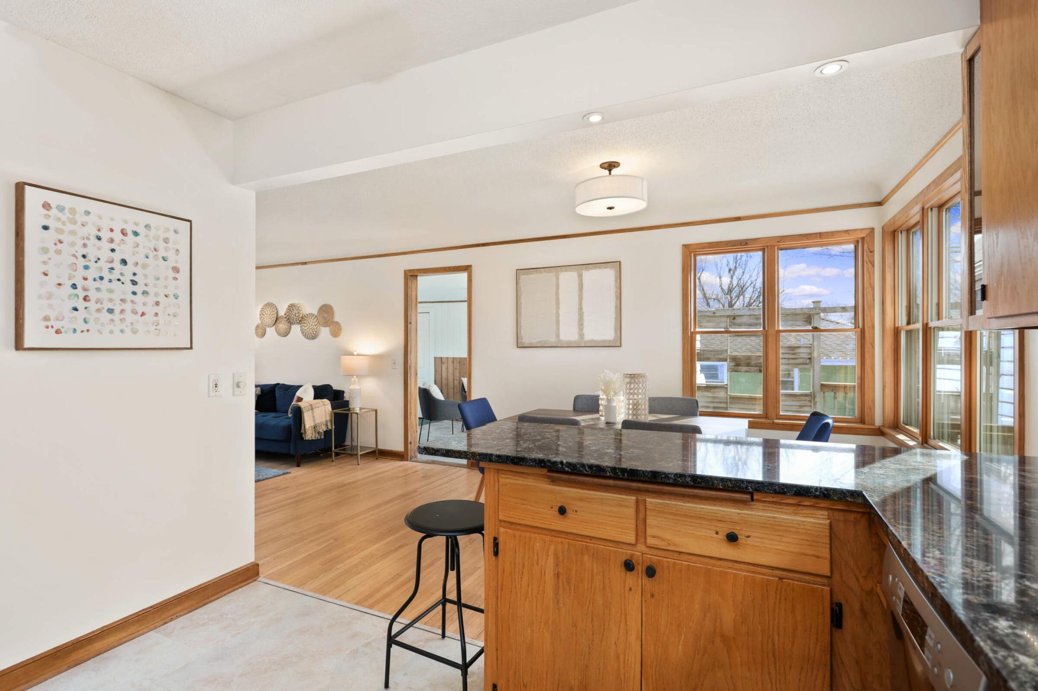 2667 Parkview Boulevard