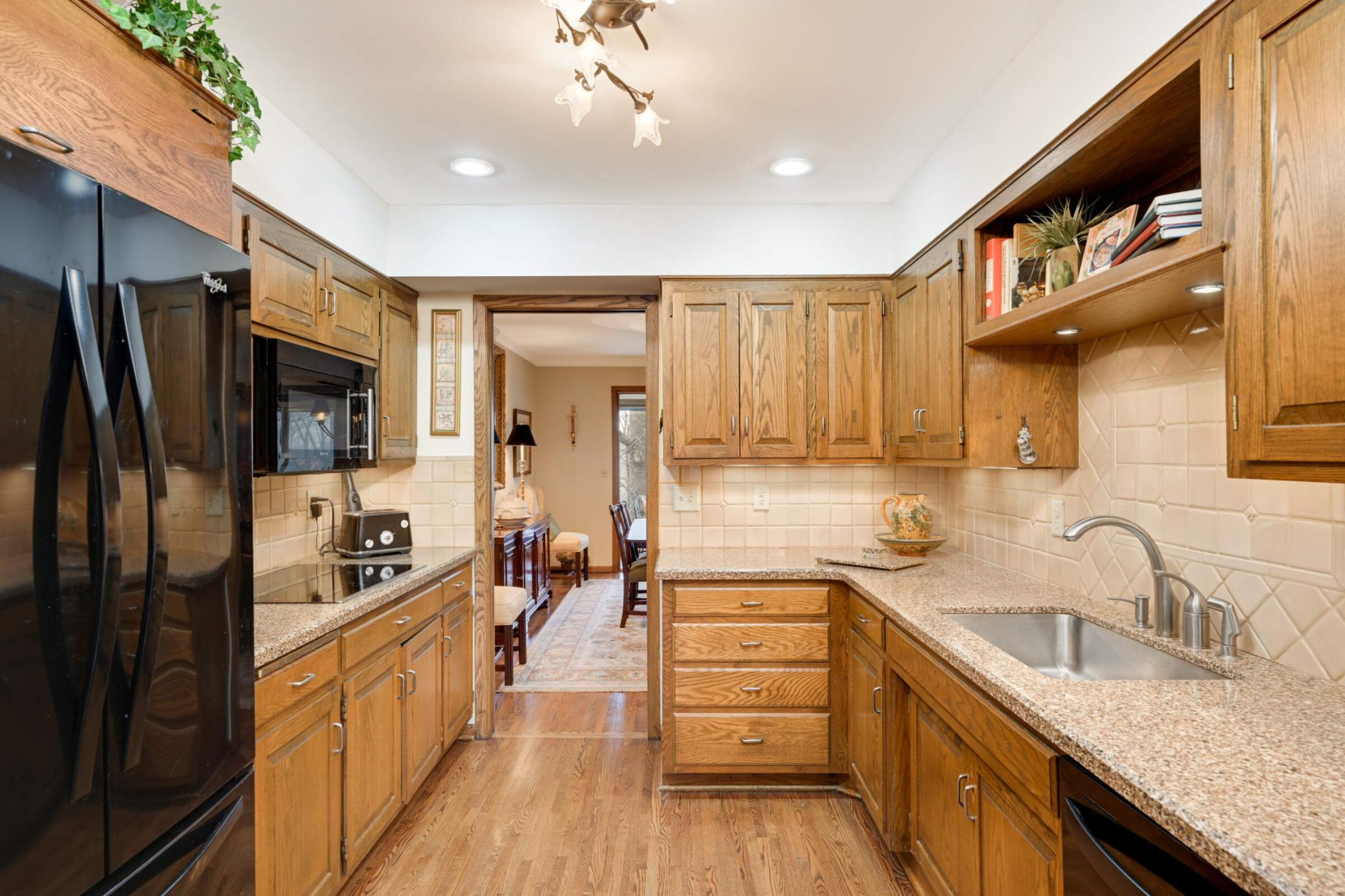 1775 Lexington Avenue S Unit: 12