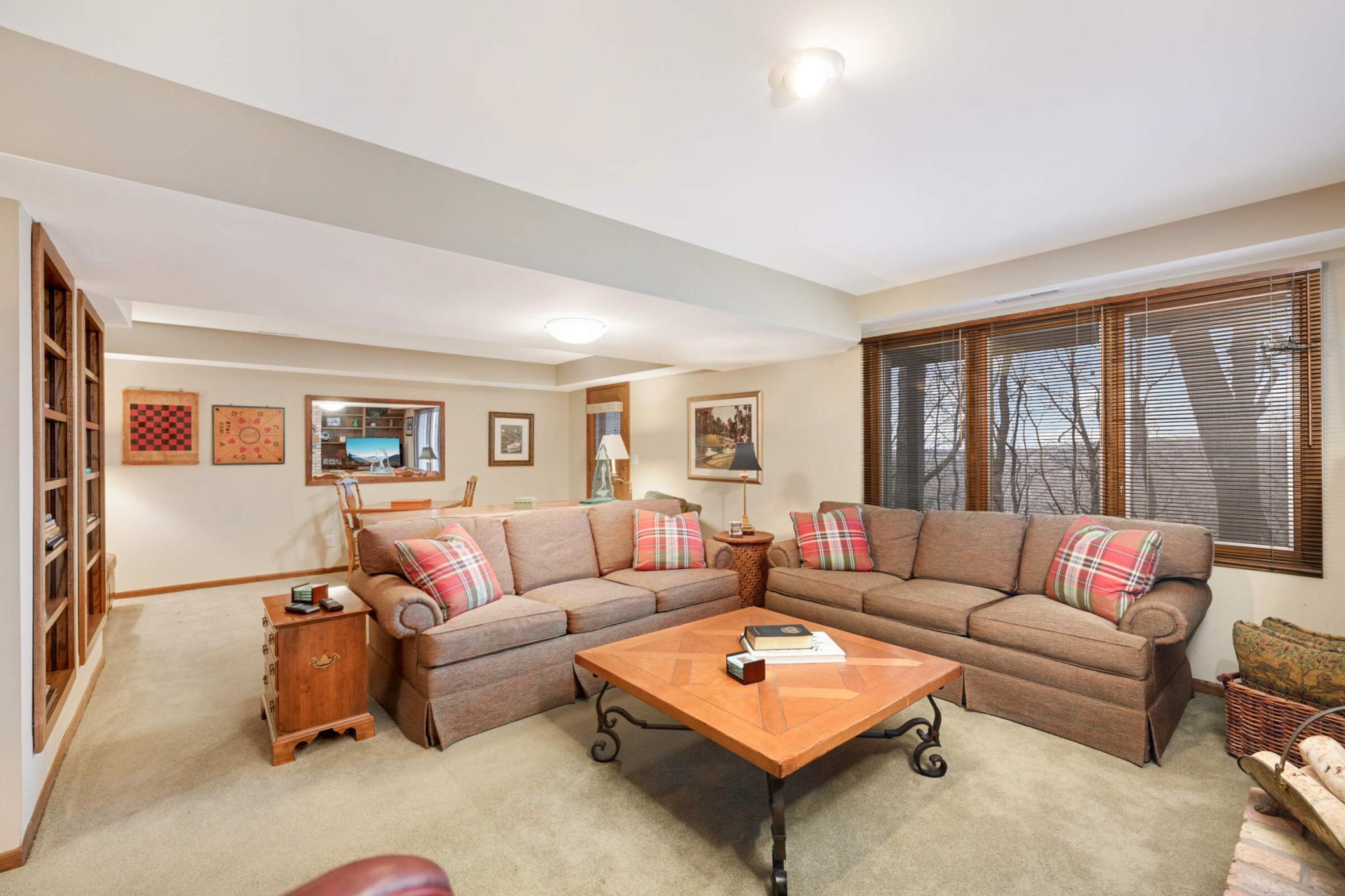 1775 Lexington Avenue S Unit: 12