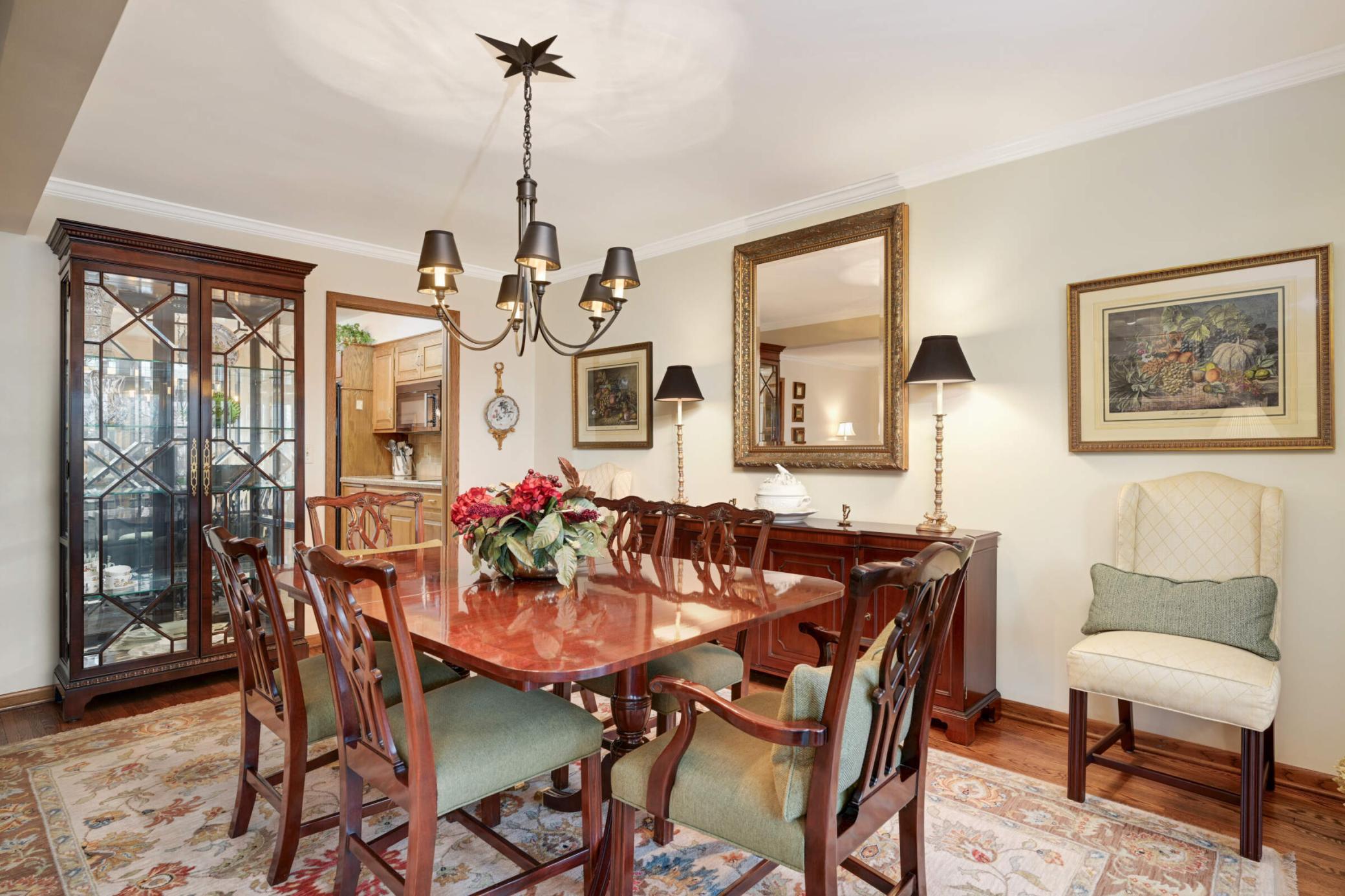 1775 Lexington Avenue S Unit: 12