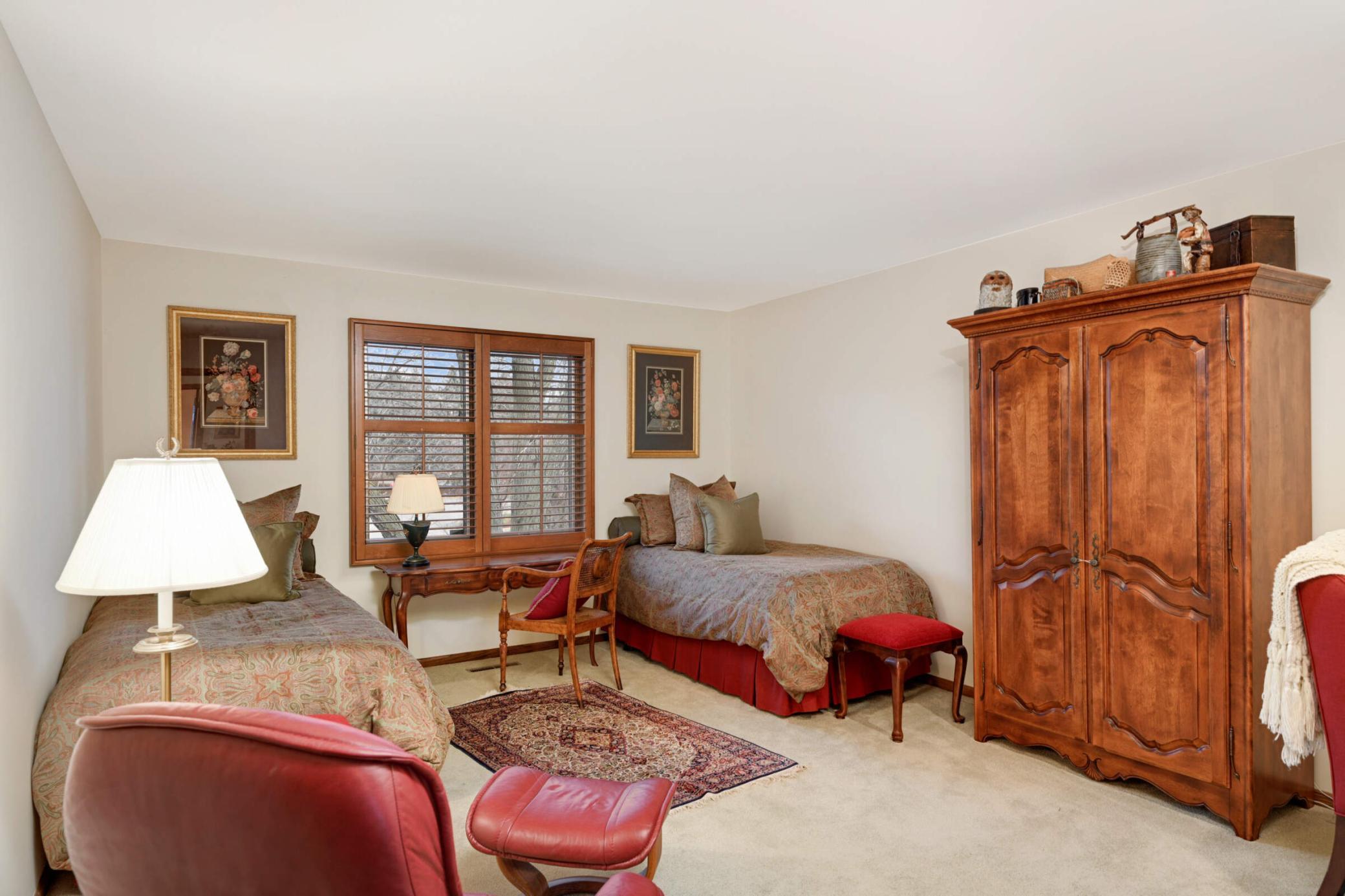 1775 Lexington Avenue S Unit: 12