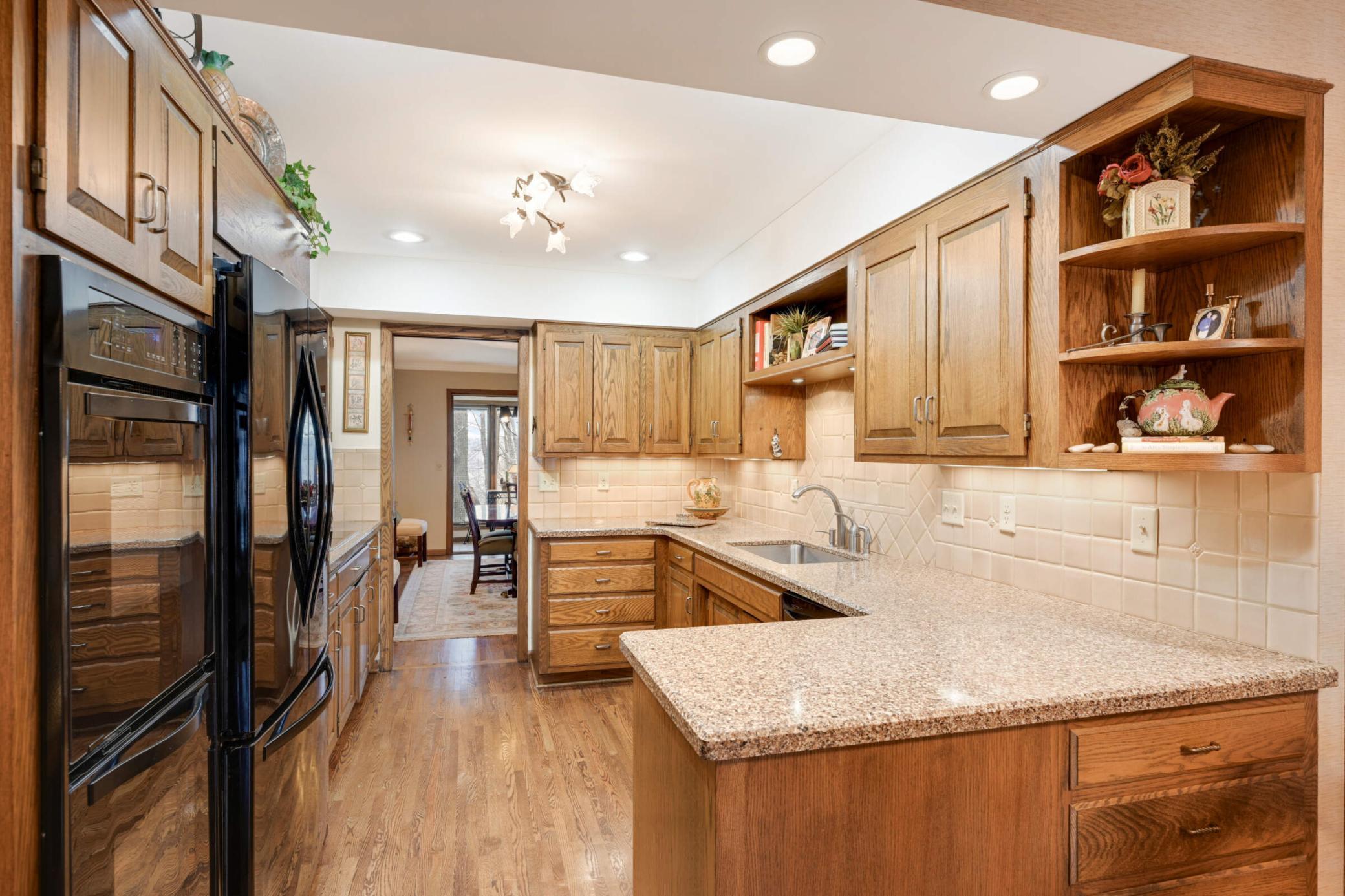 1775 Lexington Avenue S Unit: 12