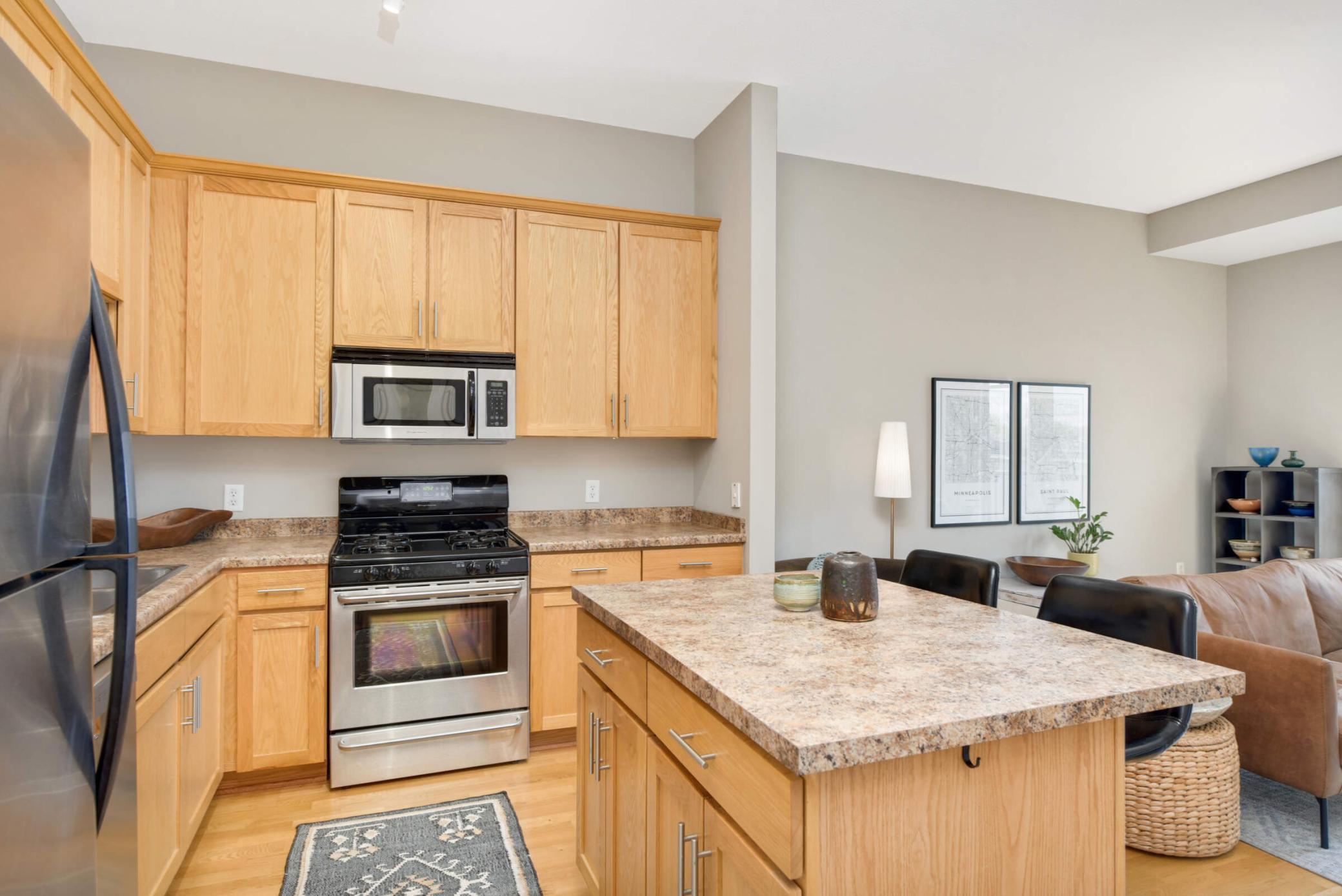 370 Marshall Avenue Unit: 402