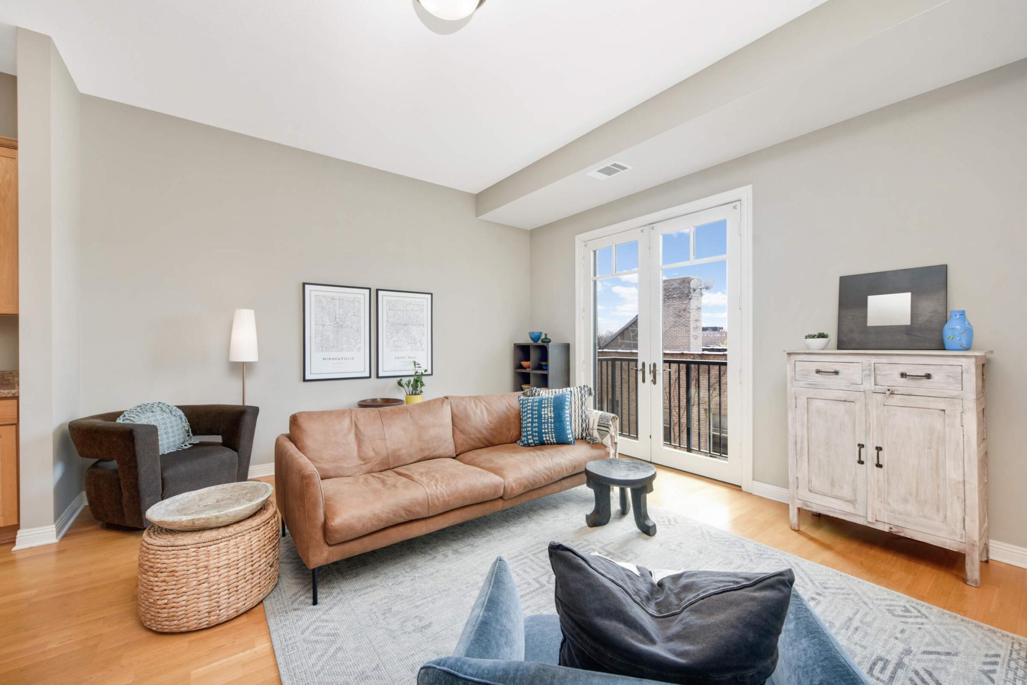 370 Marshall Avenue Unit: 402
