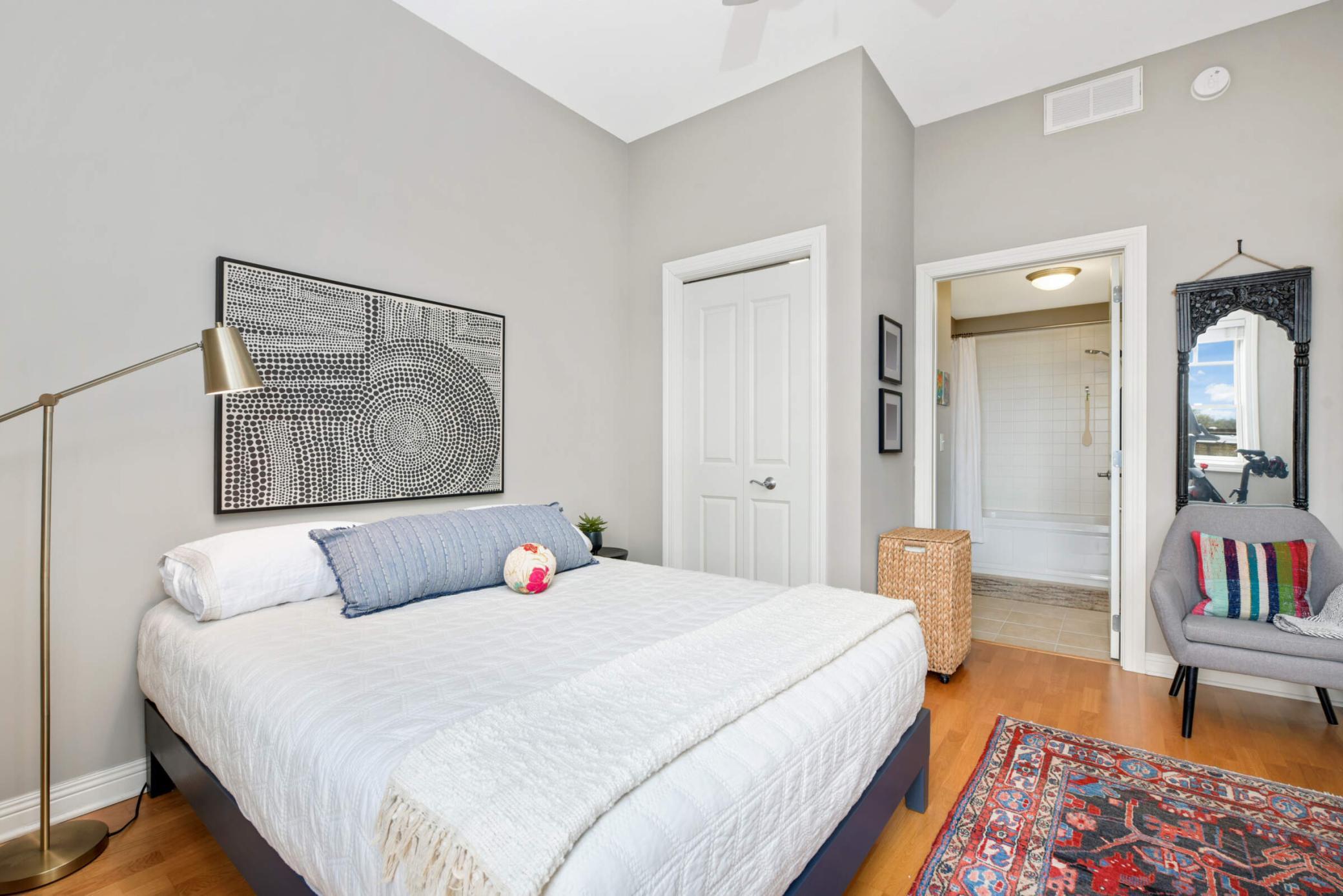 370 Marshall Avenue Unit: 402