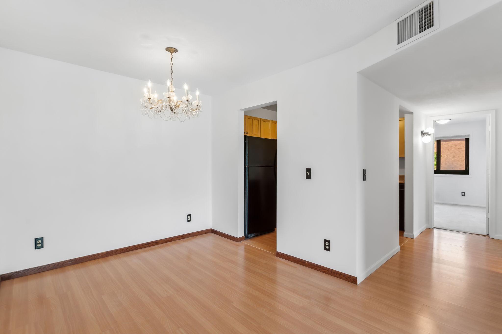 4100 Parklawn Avenue Unit: 201