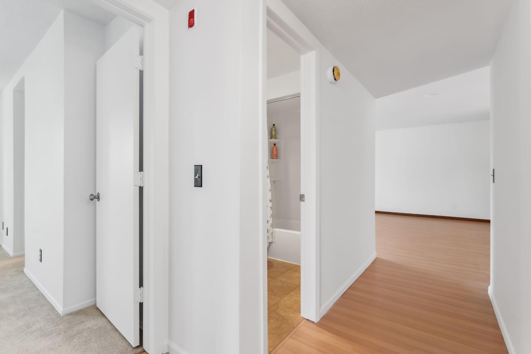 4100 Parklawn Avenue Unit: 201