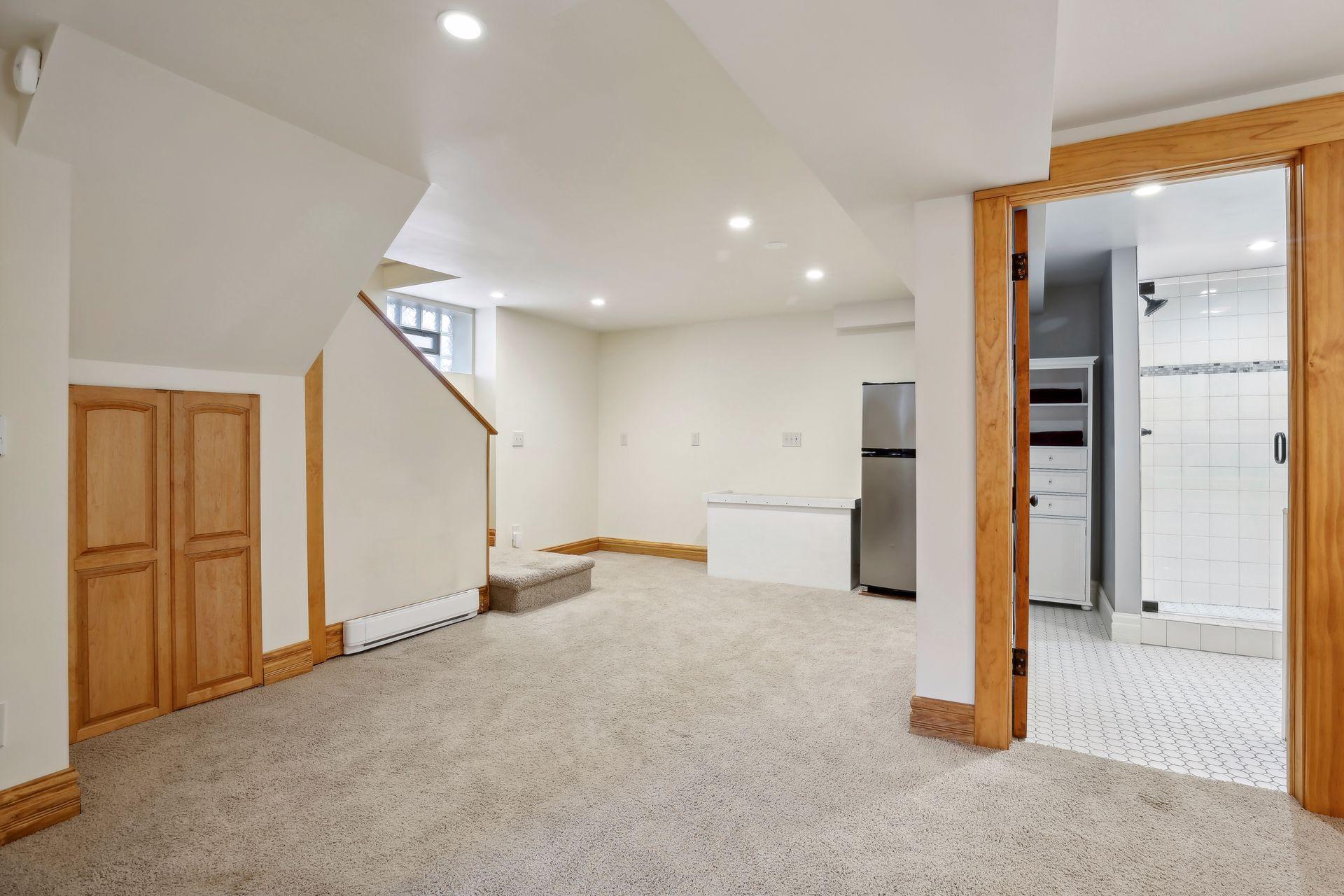 1080 Marshall Avenue