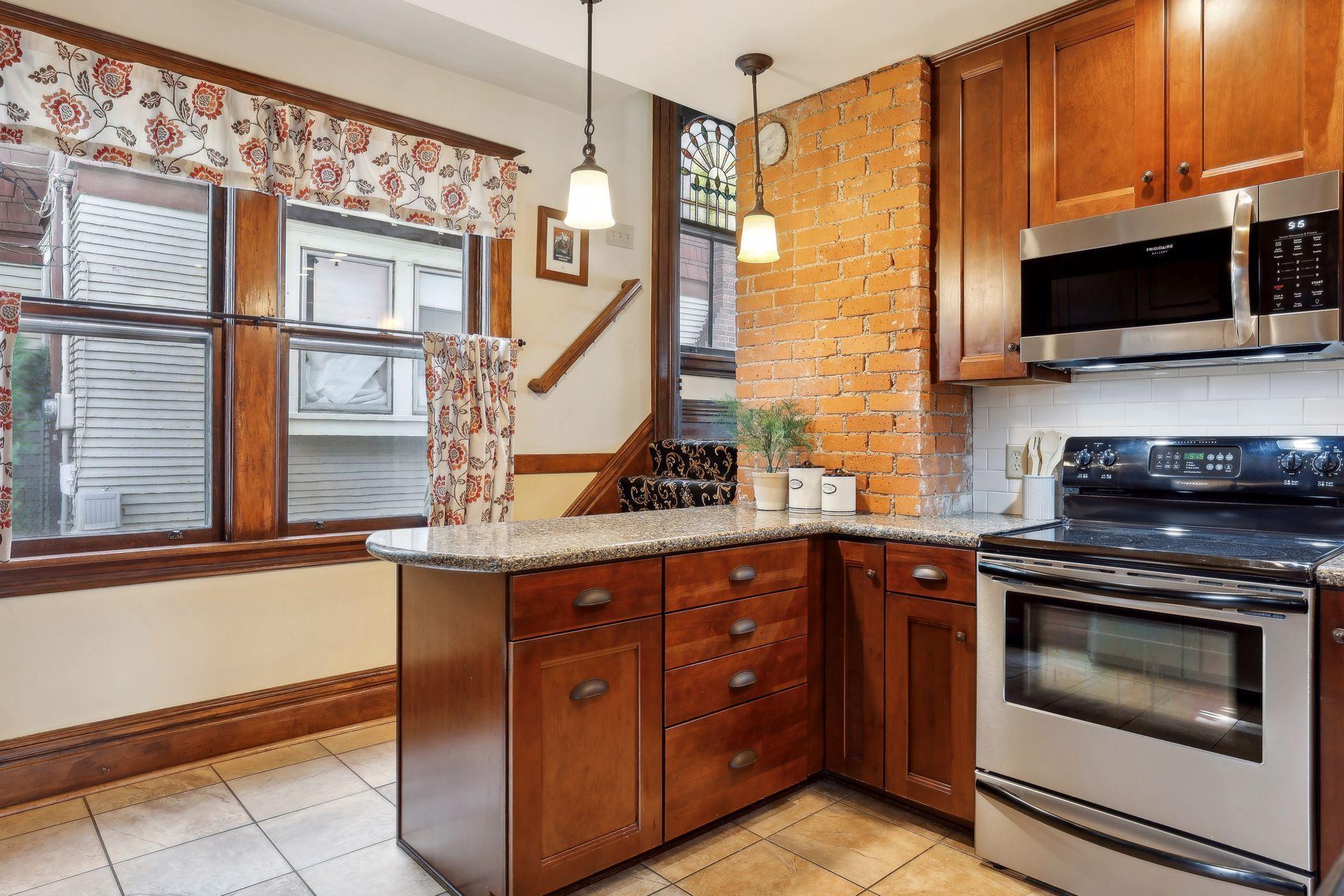 1080 Marshall Avenue