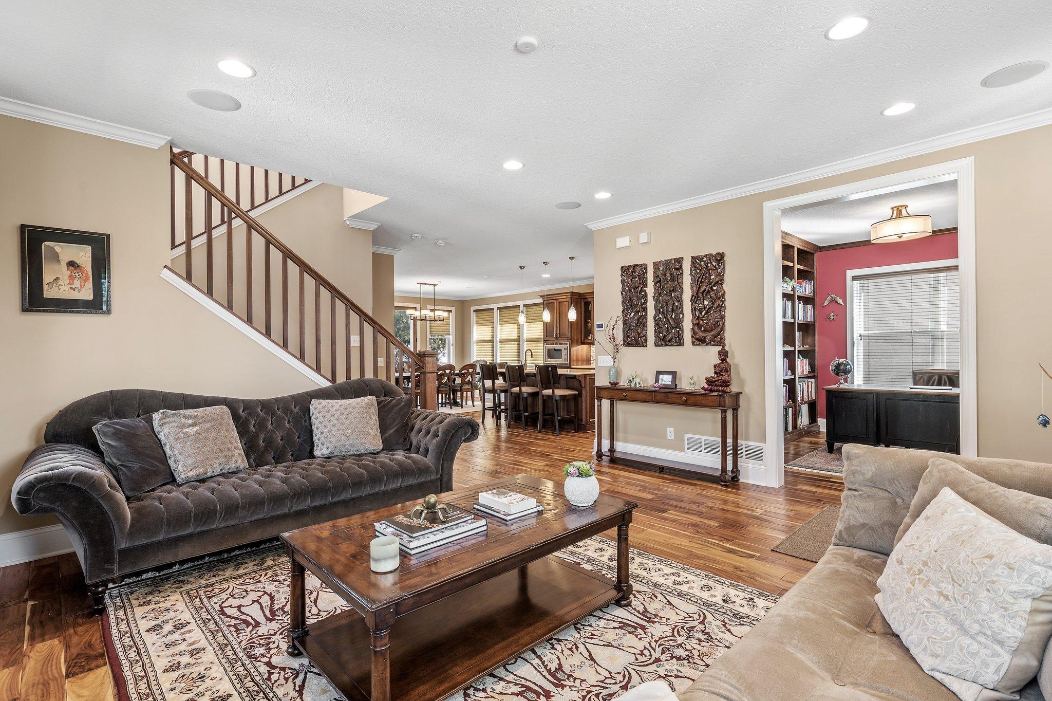 3715 Dupont Avenue S