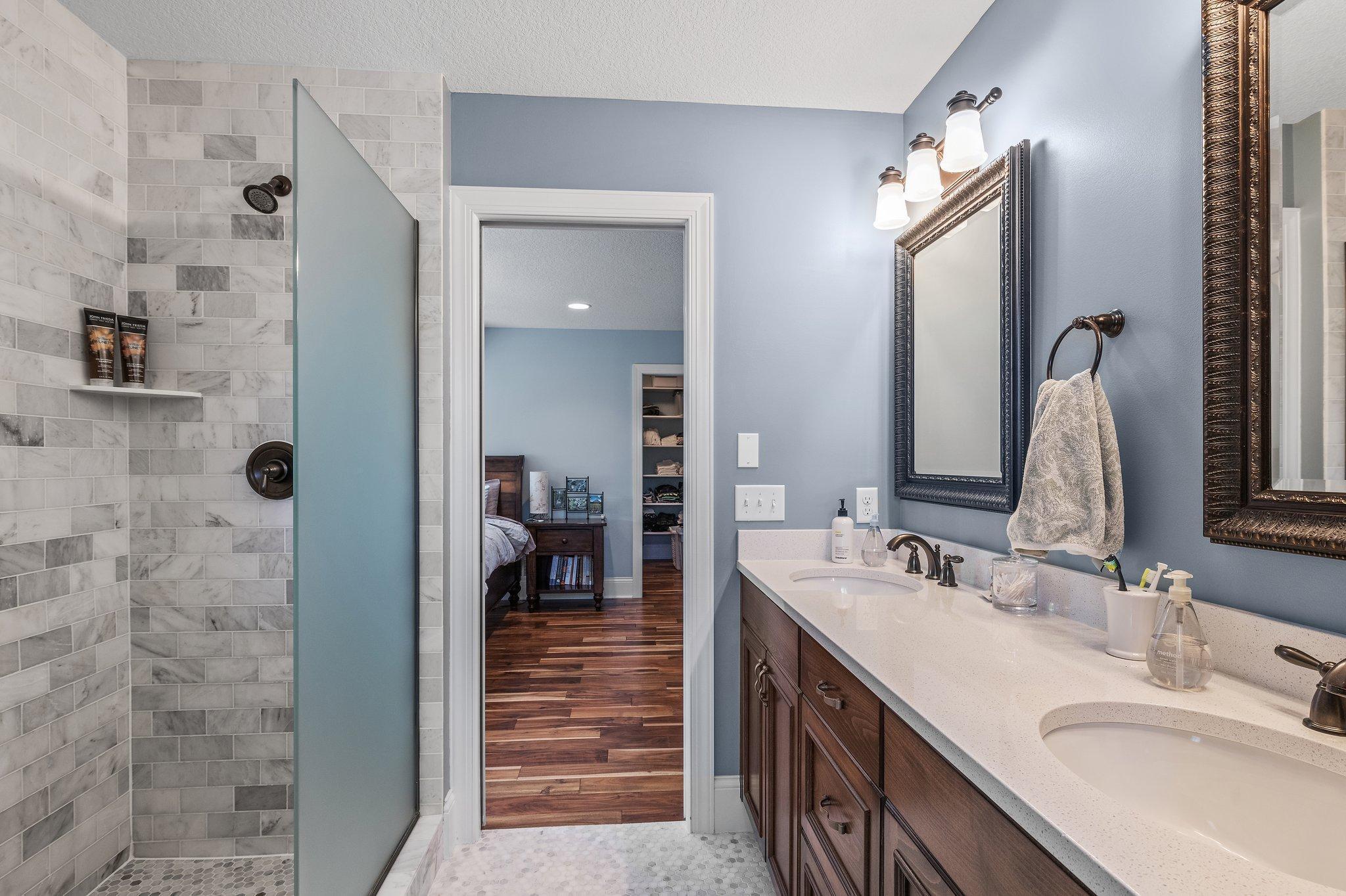 3715 Dupont Avenue S