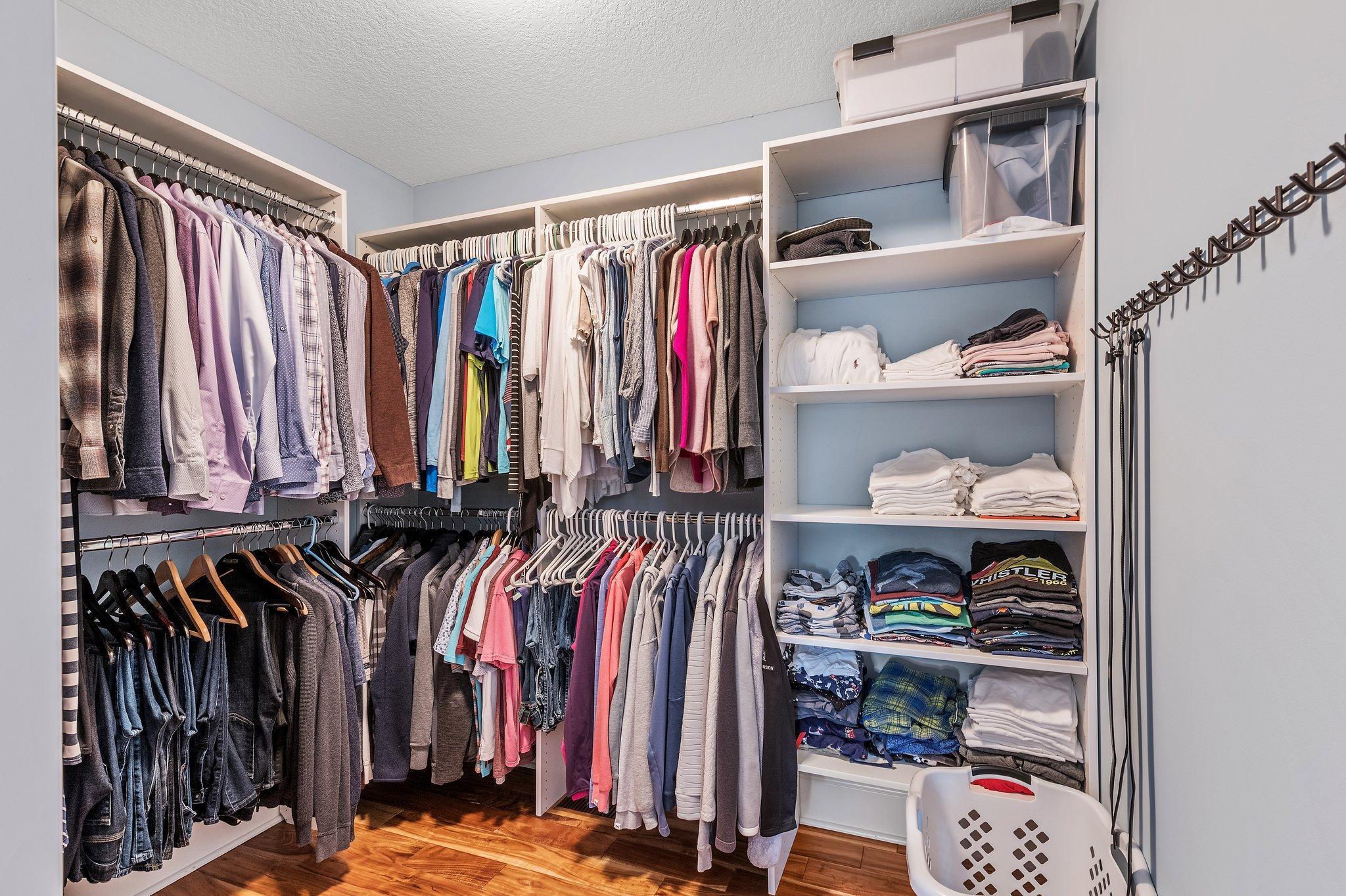 3715 Dupont Avenue S