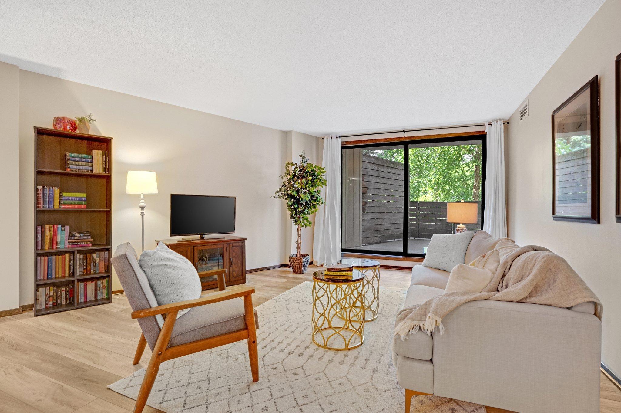 1200 Nicollet Mall Unit: 209