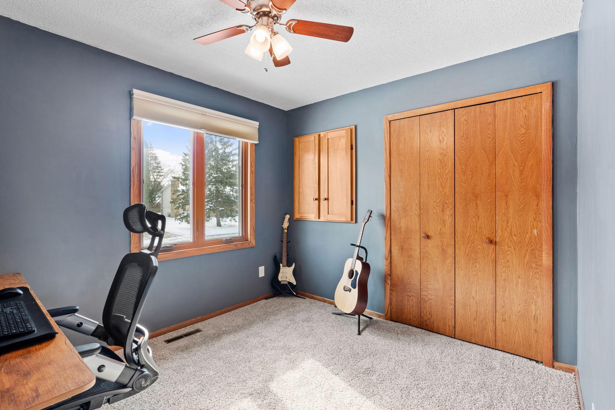 2461 Nemitz Avenue E