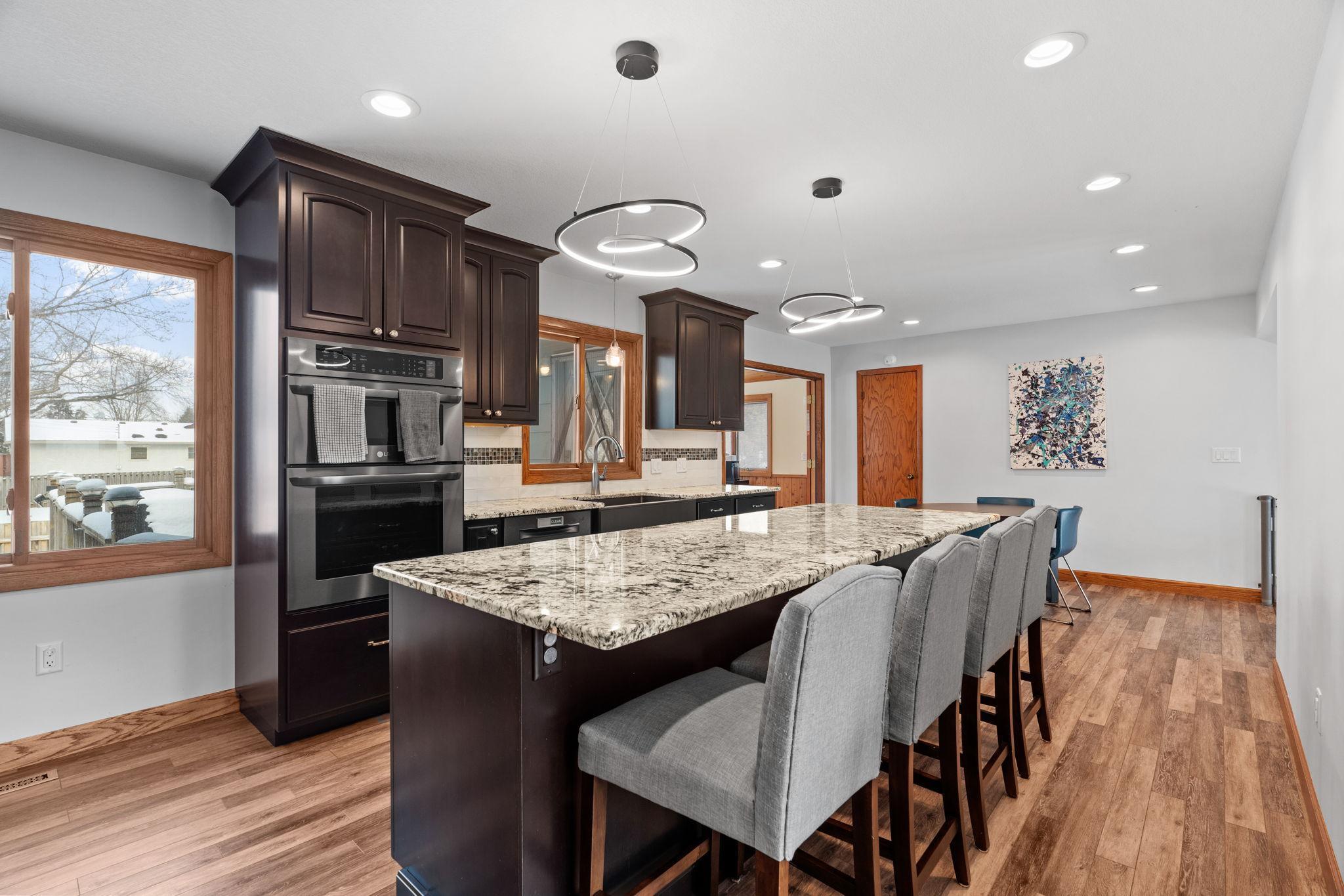 2461 Nemitz Avenue E