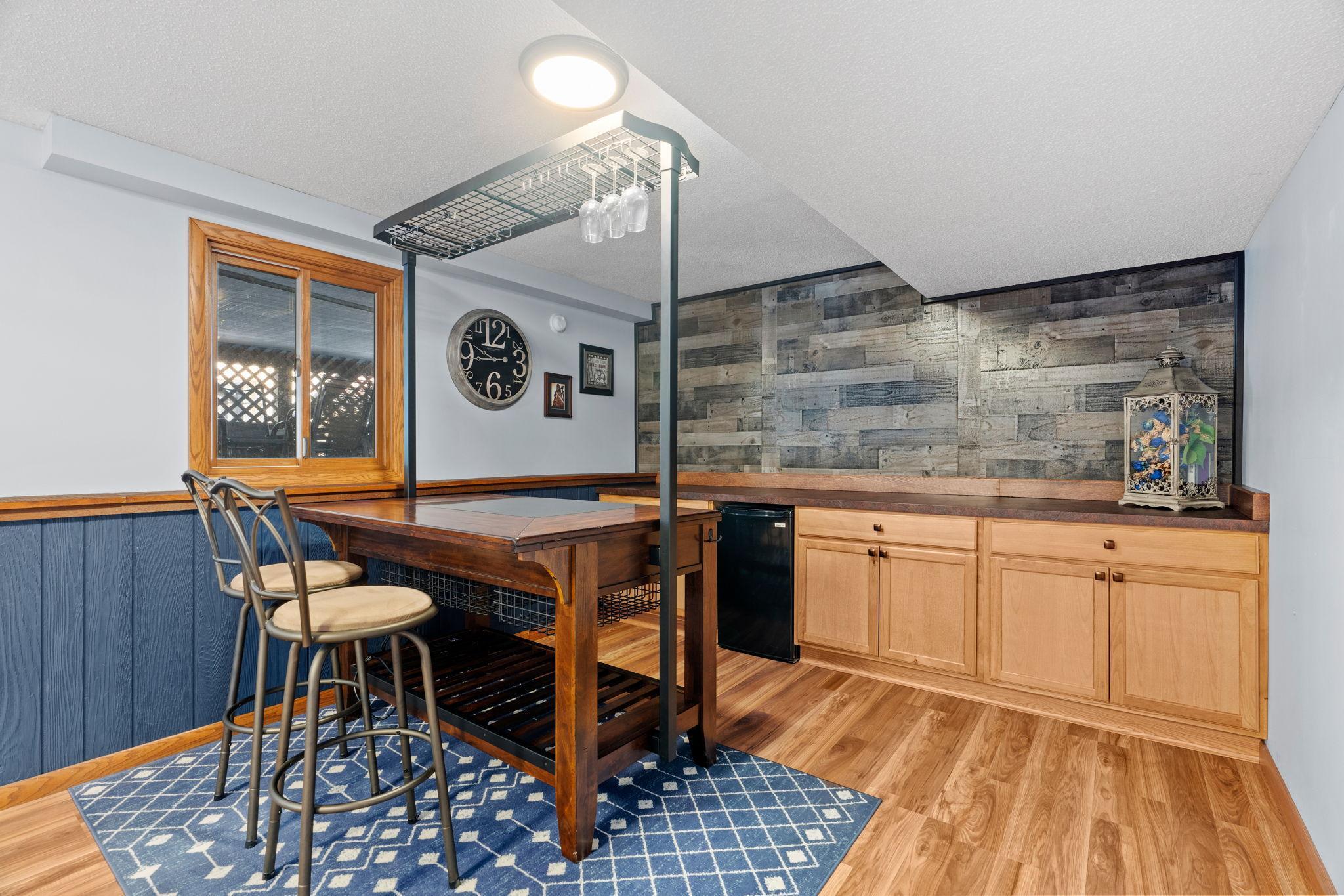 2461 Nemitz Avenue E