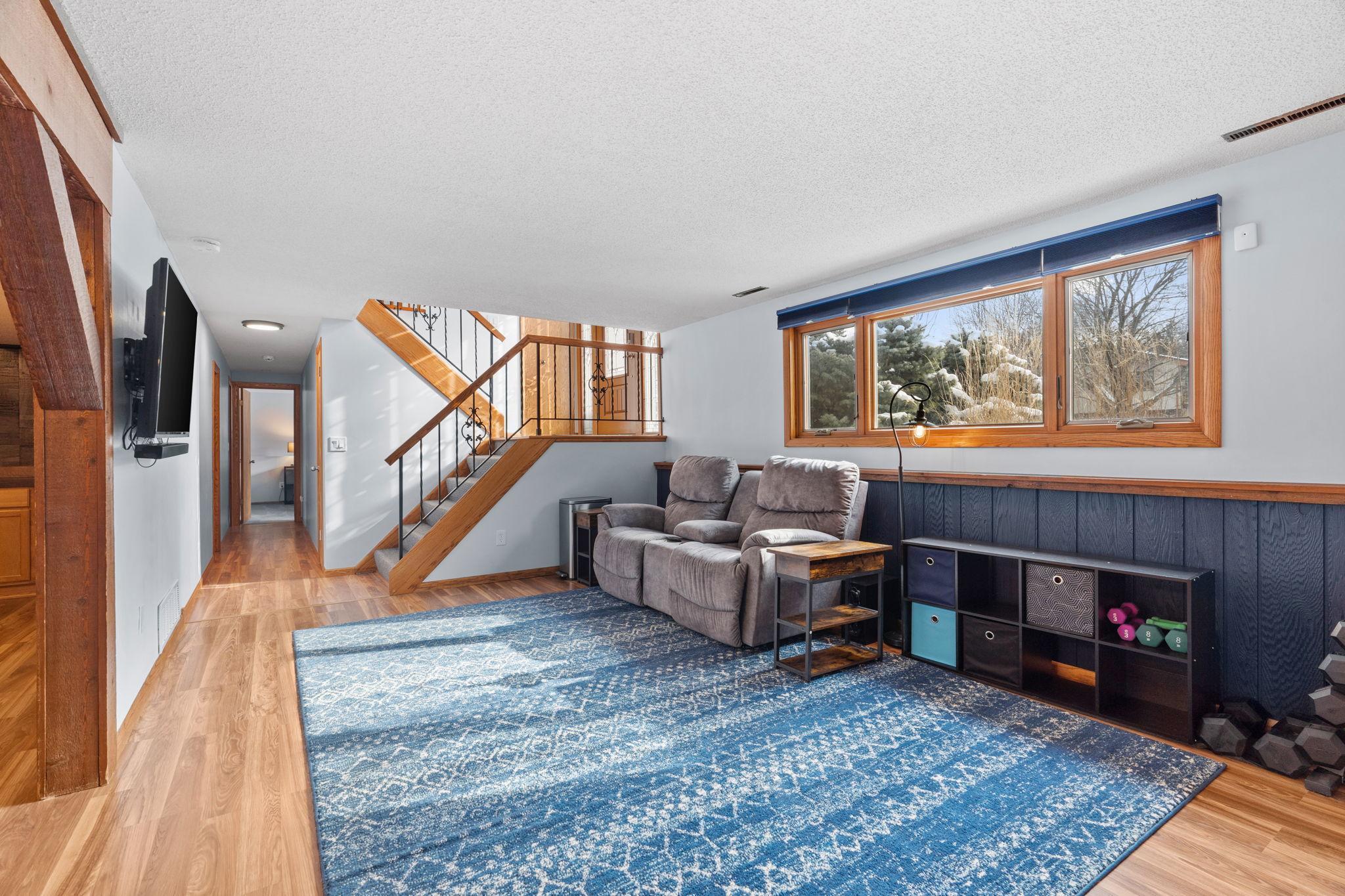 2461 Nemitz Avenue E