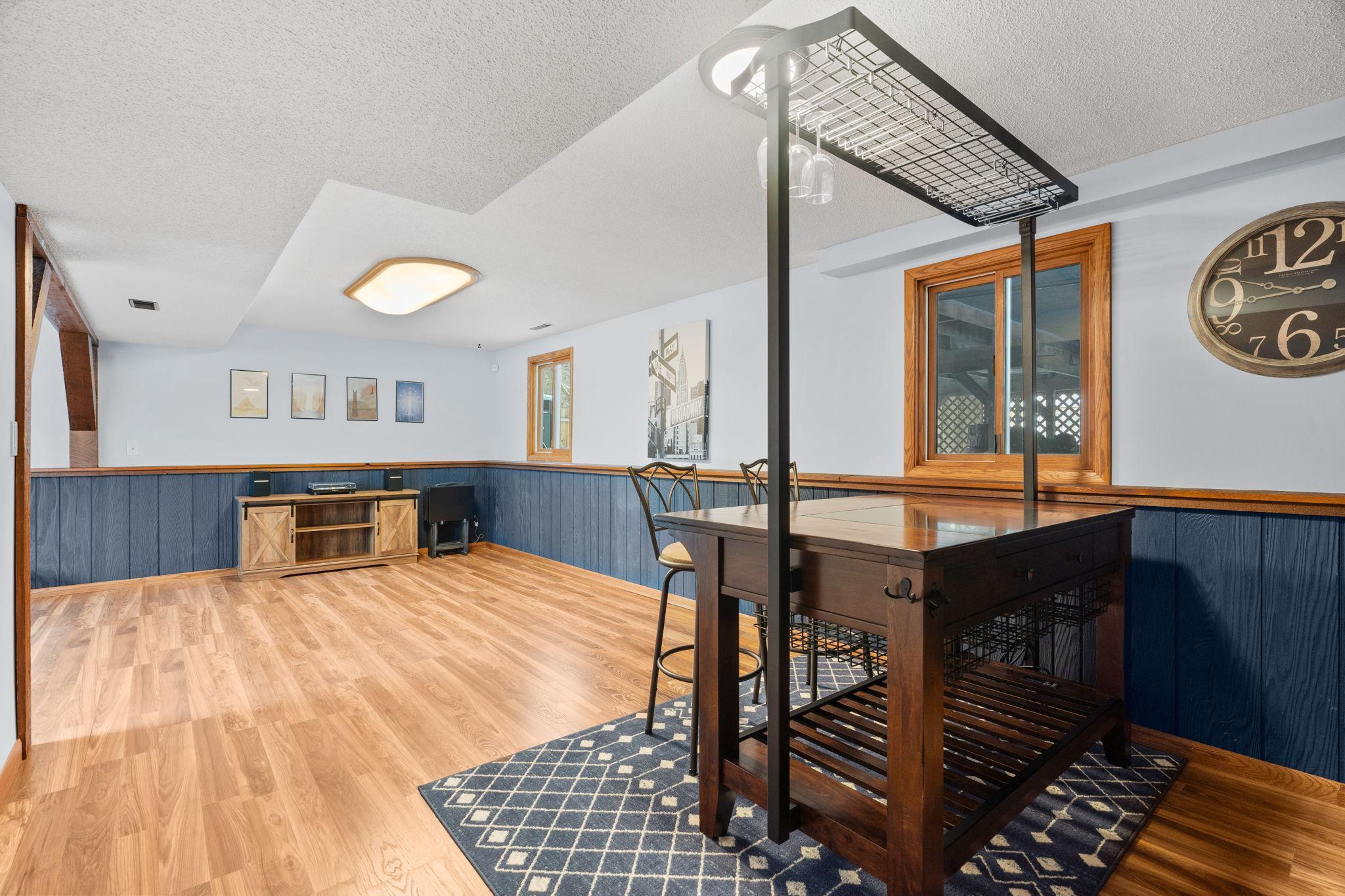 2461 Nemitz Avenue E