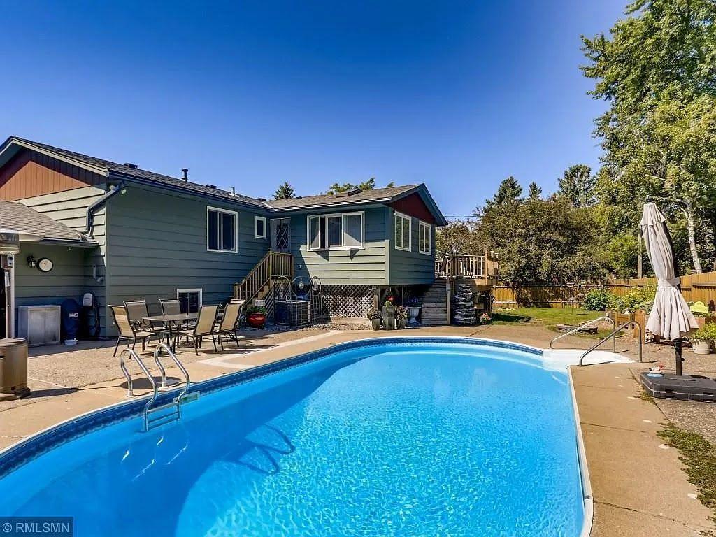 2461 Nemitz Avenue E