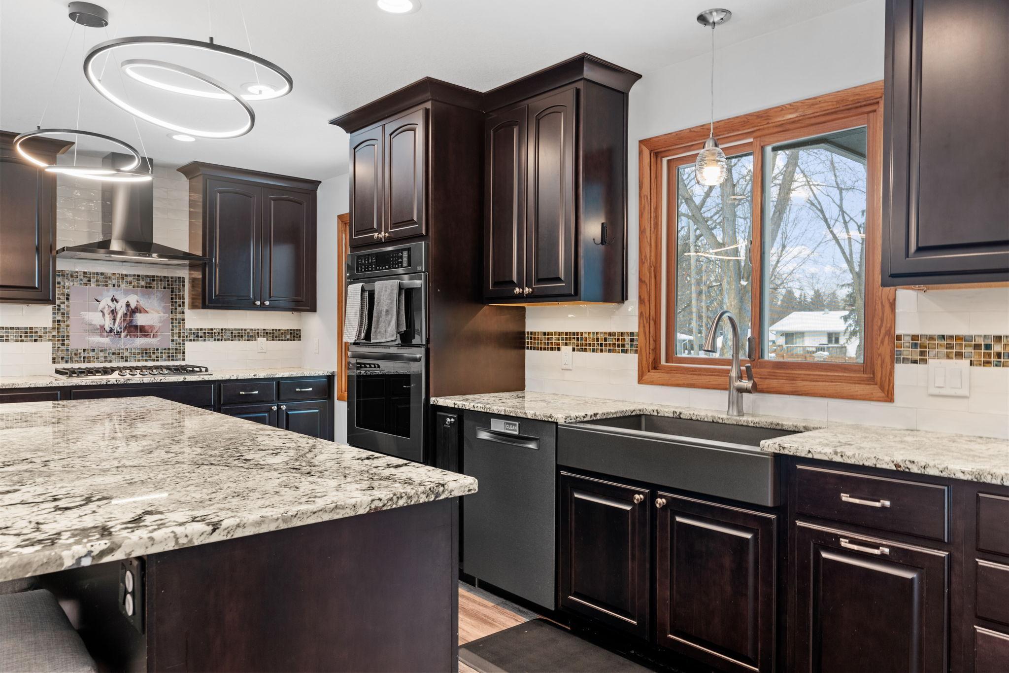 2461 Nemitz Avenue E