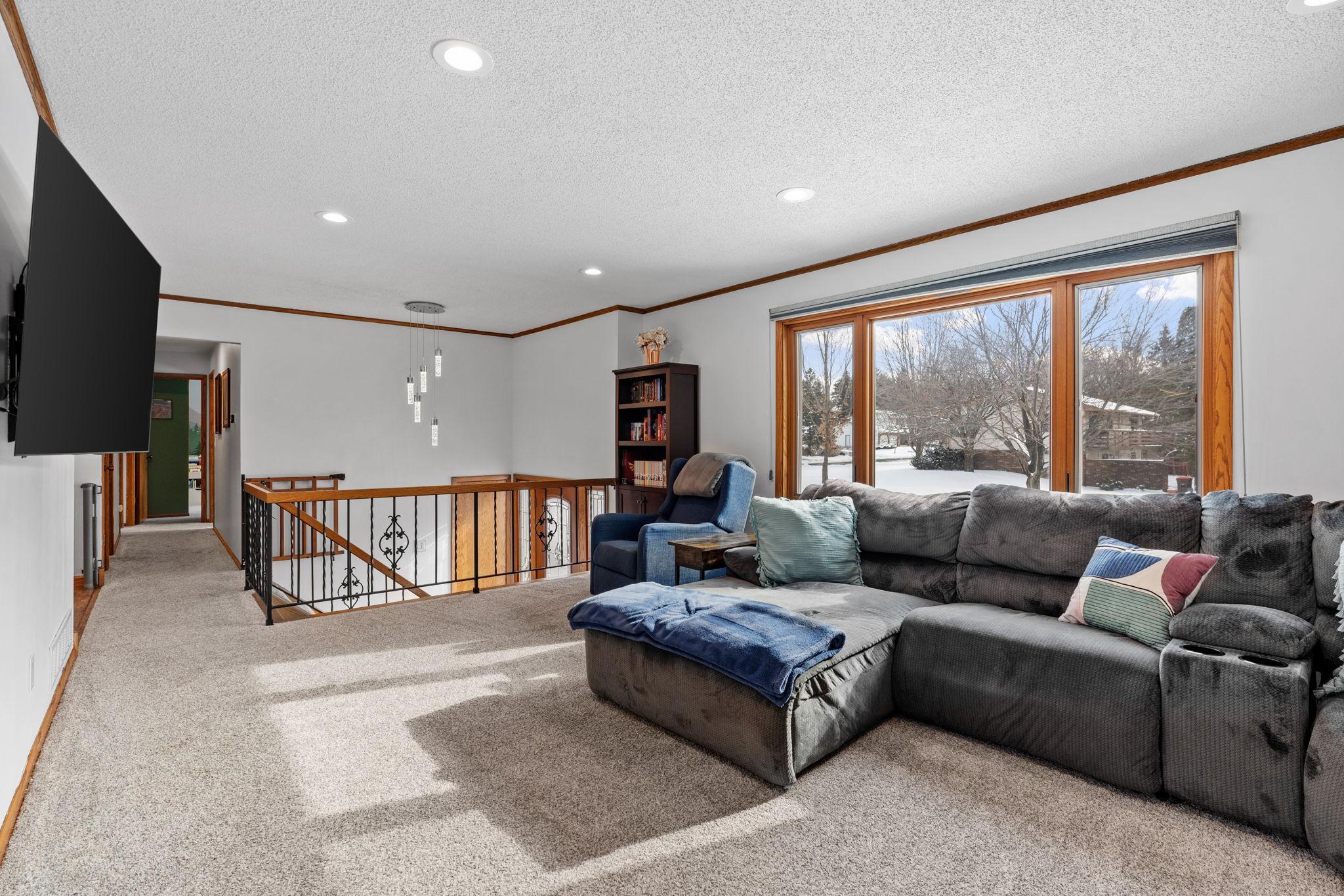 2461 Nemitz Avenue E