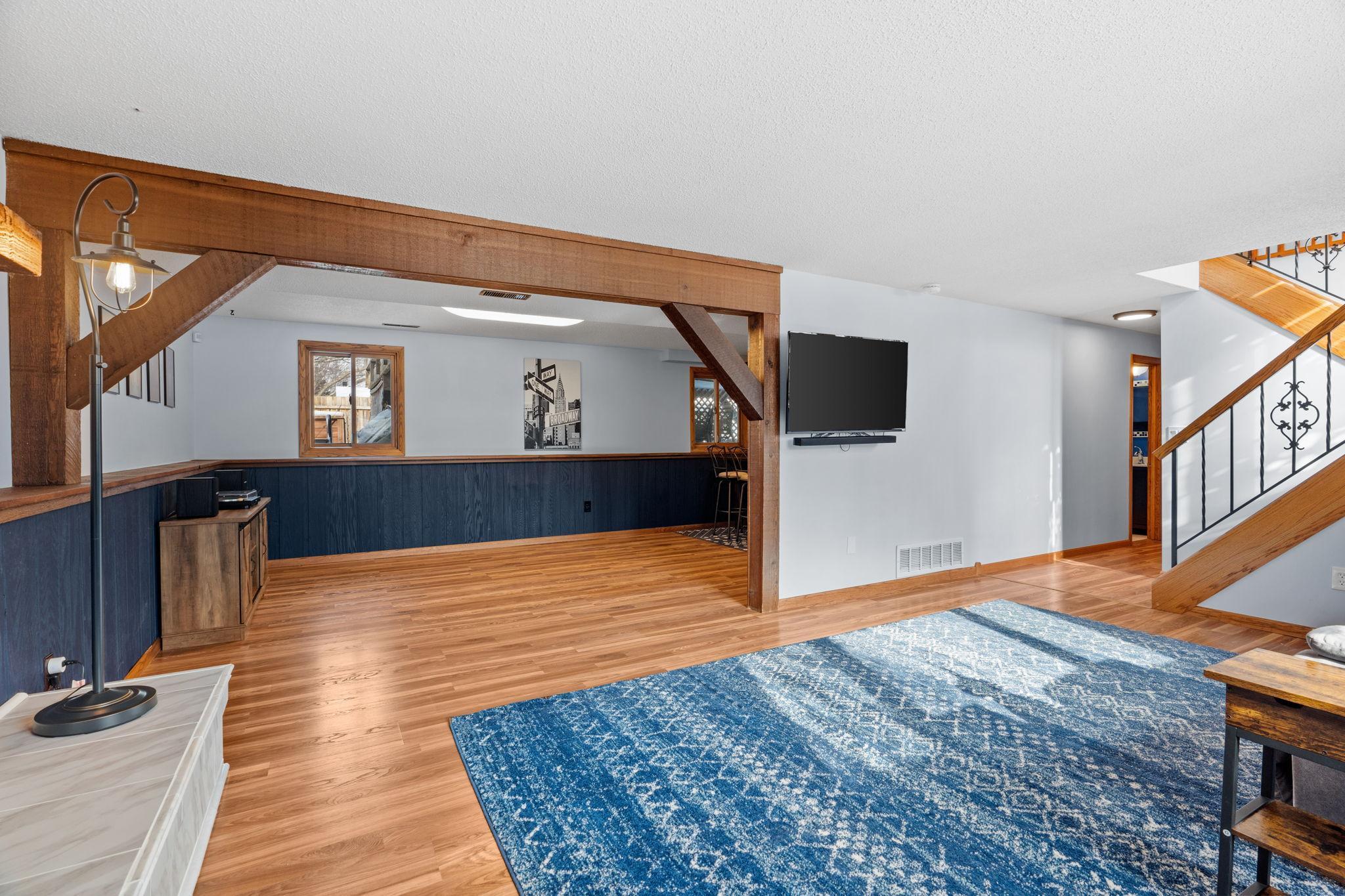 2461 Nemitz Avenue E