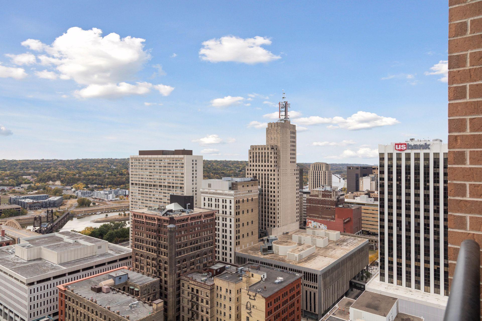 168 6th Street E Unit: 3203