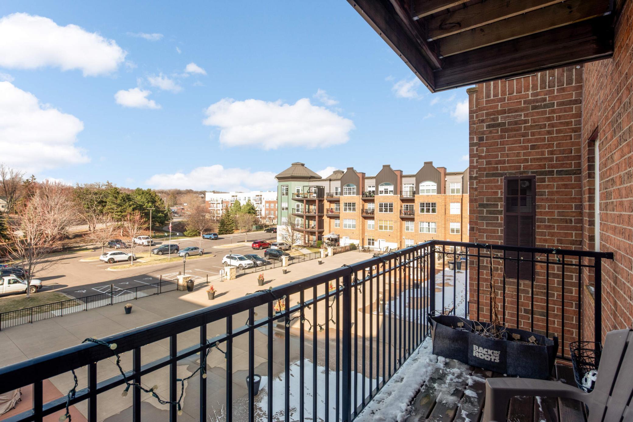 1800 Graham Avenue Unit: 323