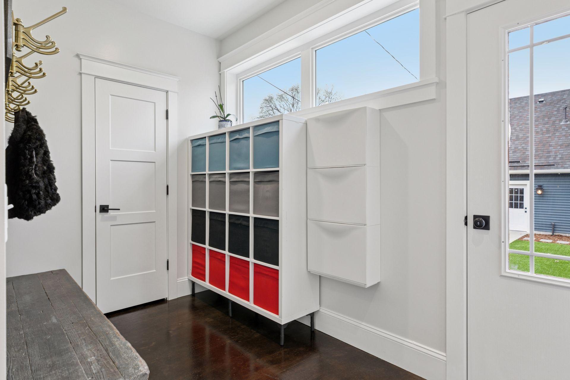 1081 Fairmount Avenue