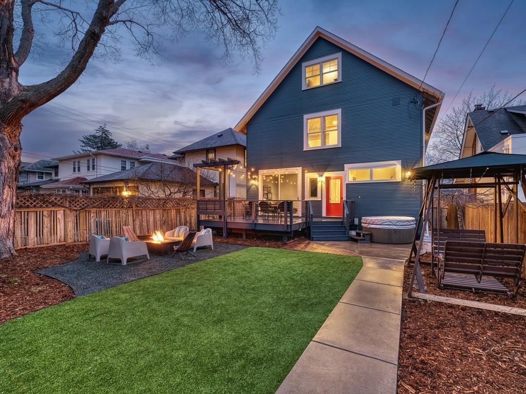 1081 Fairmount Avenue