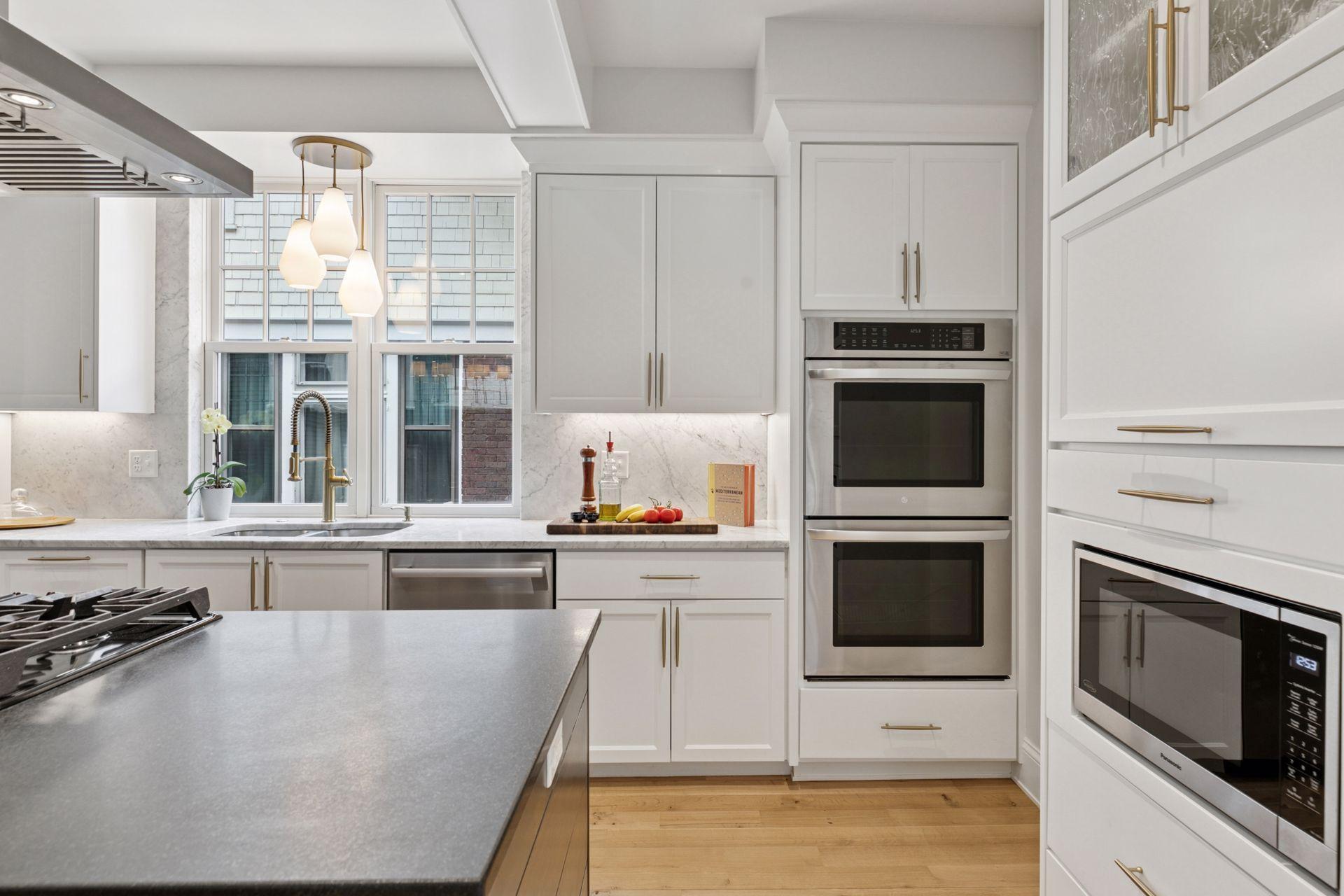 1081 Fairmount Avenue