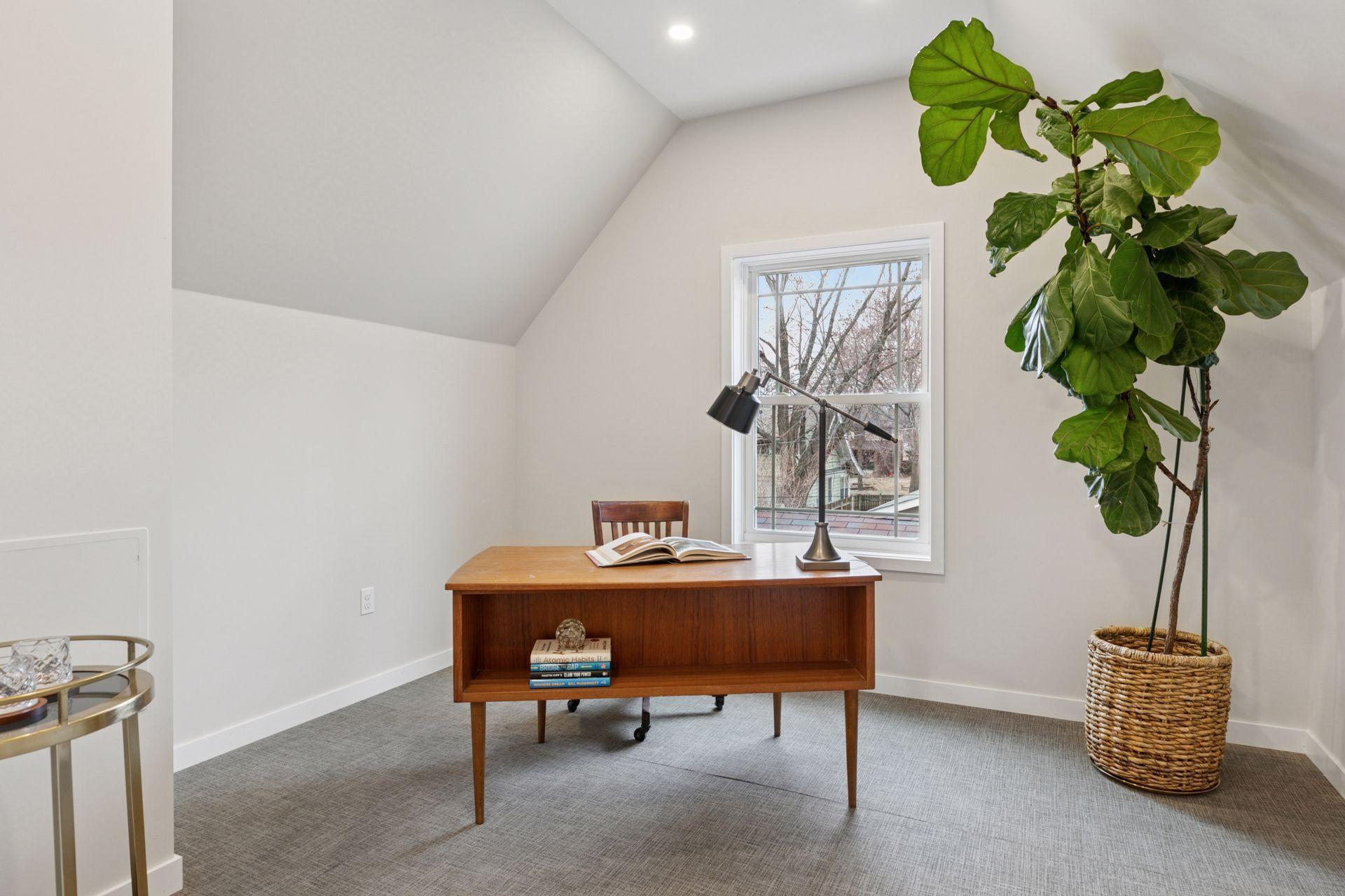 1081 Fairmount Avenue