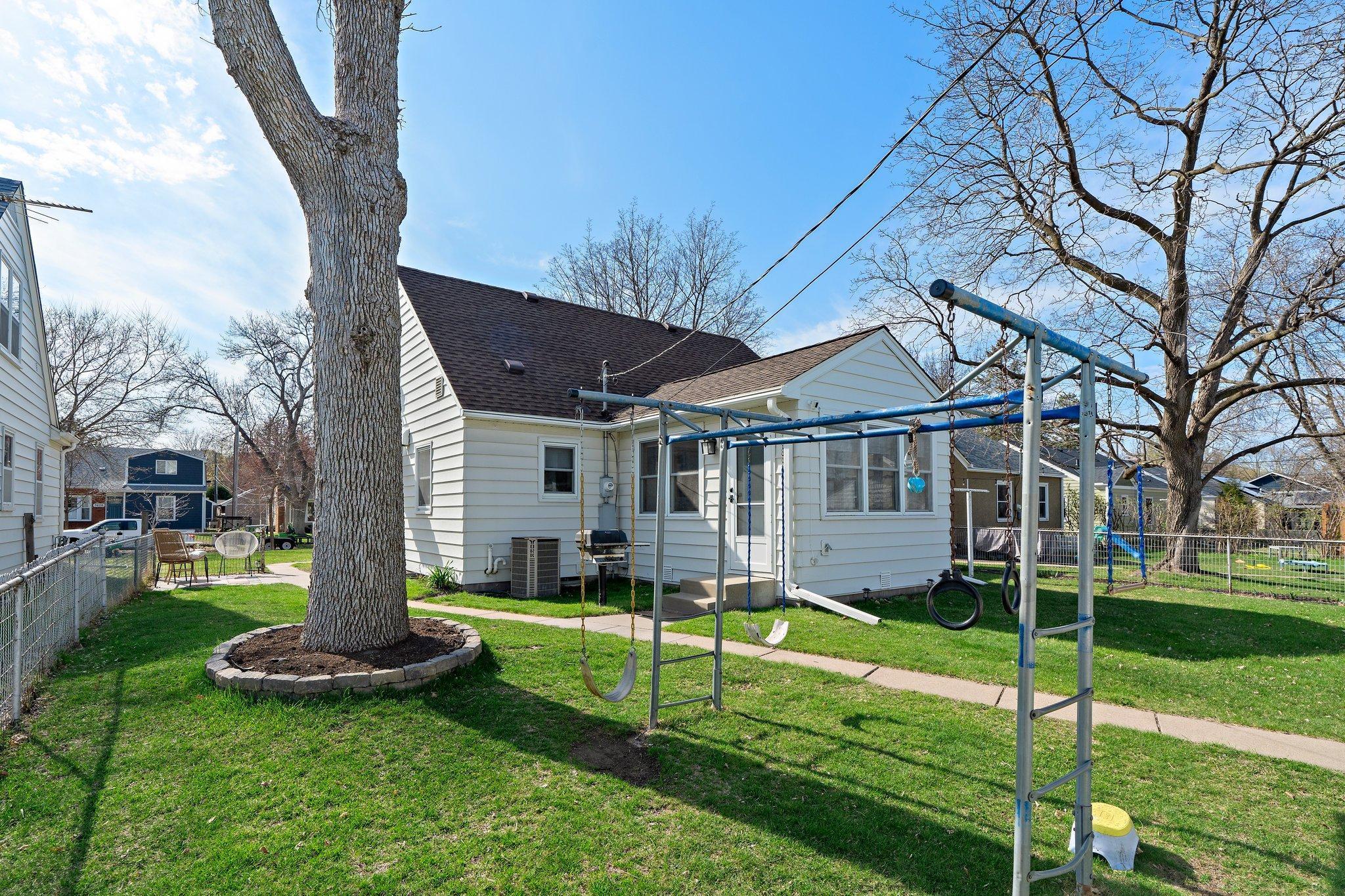 5617 Vincent Avenue S