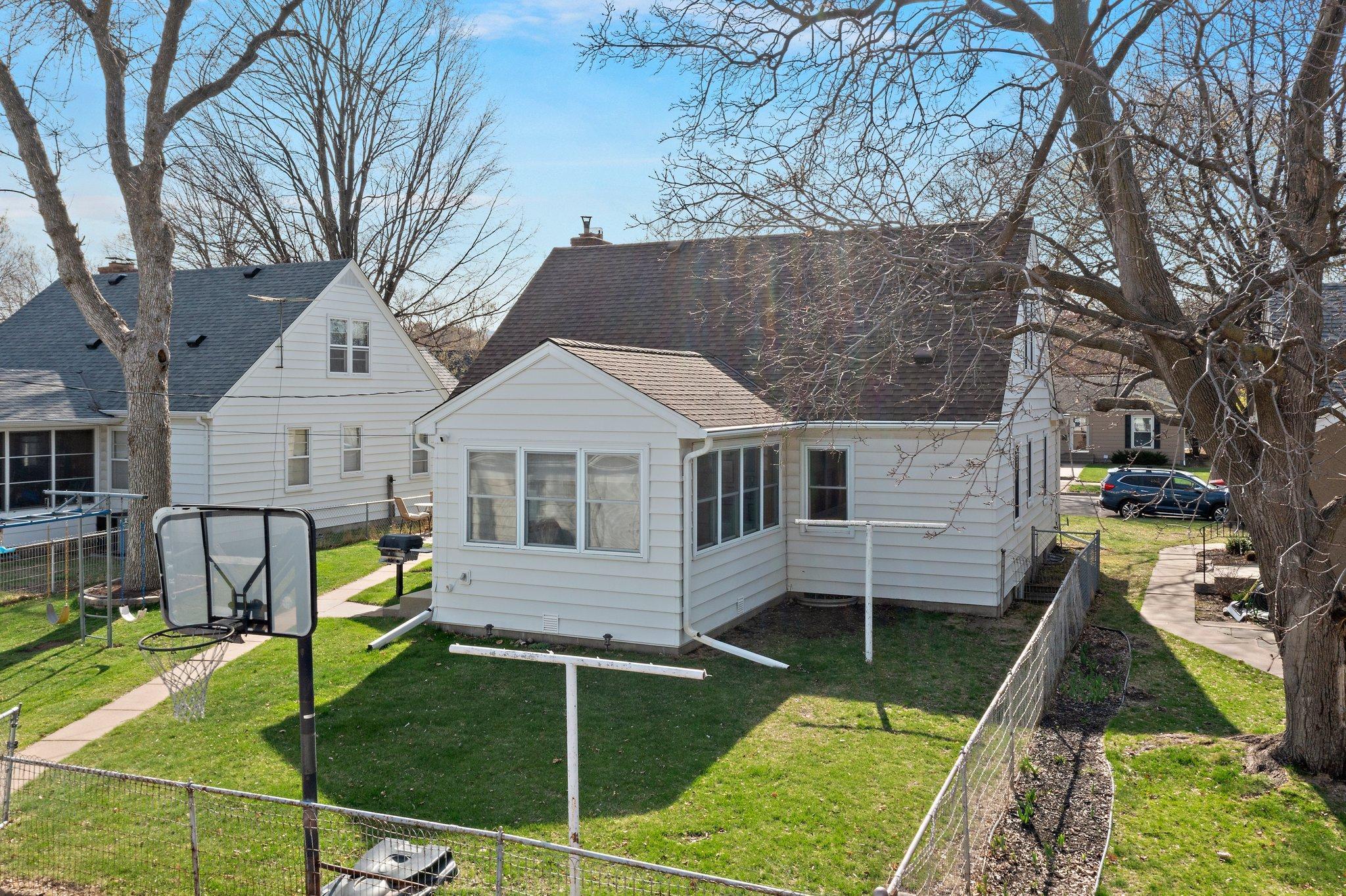 5617 Vincent Avenue S