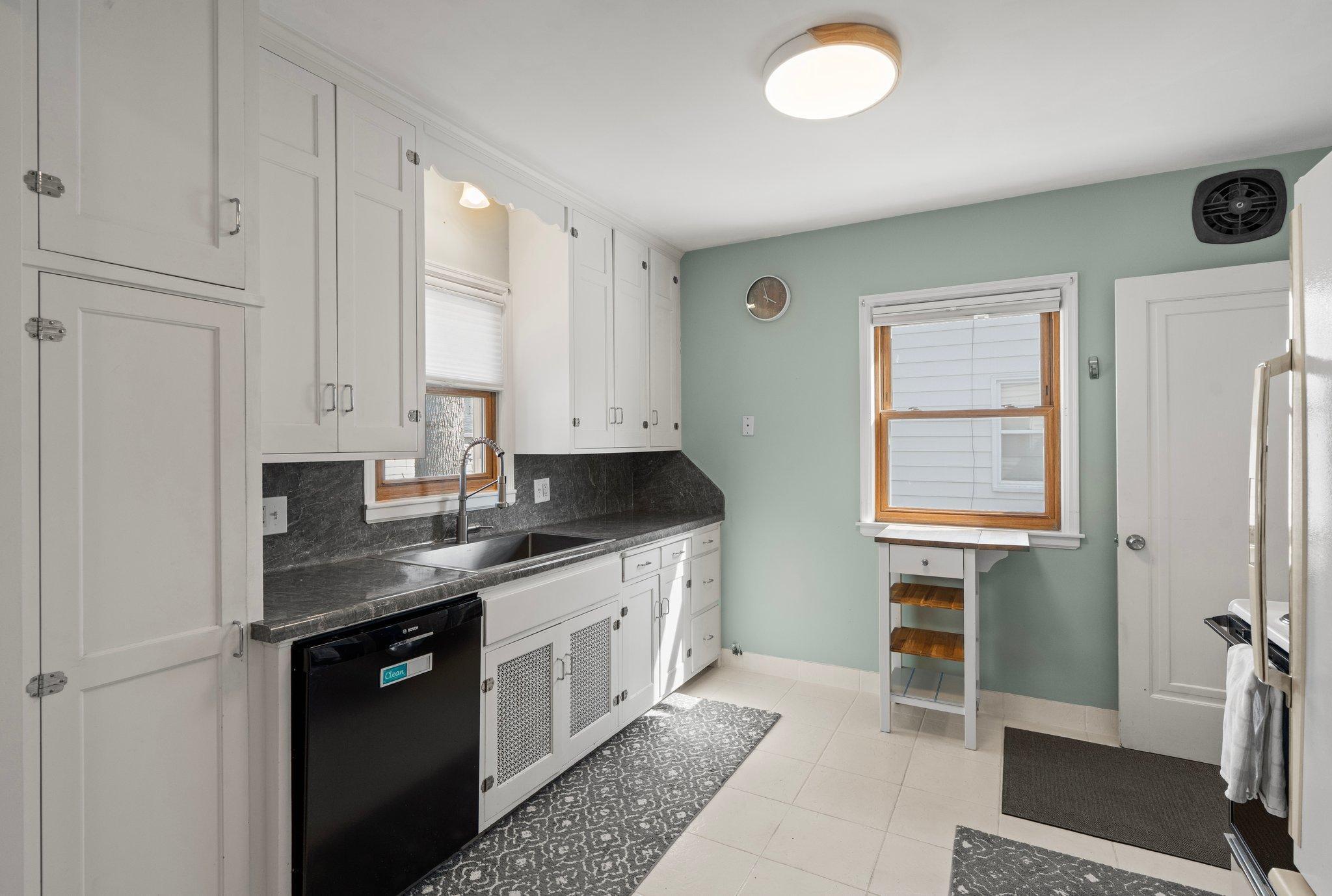 5617 Vincent Avenue S