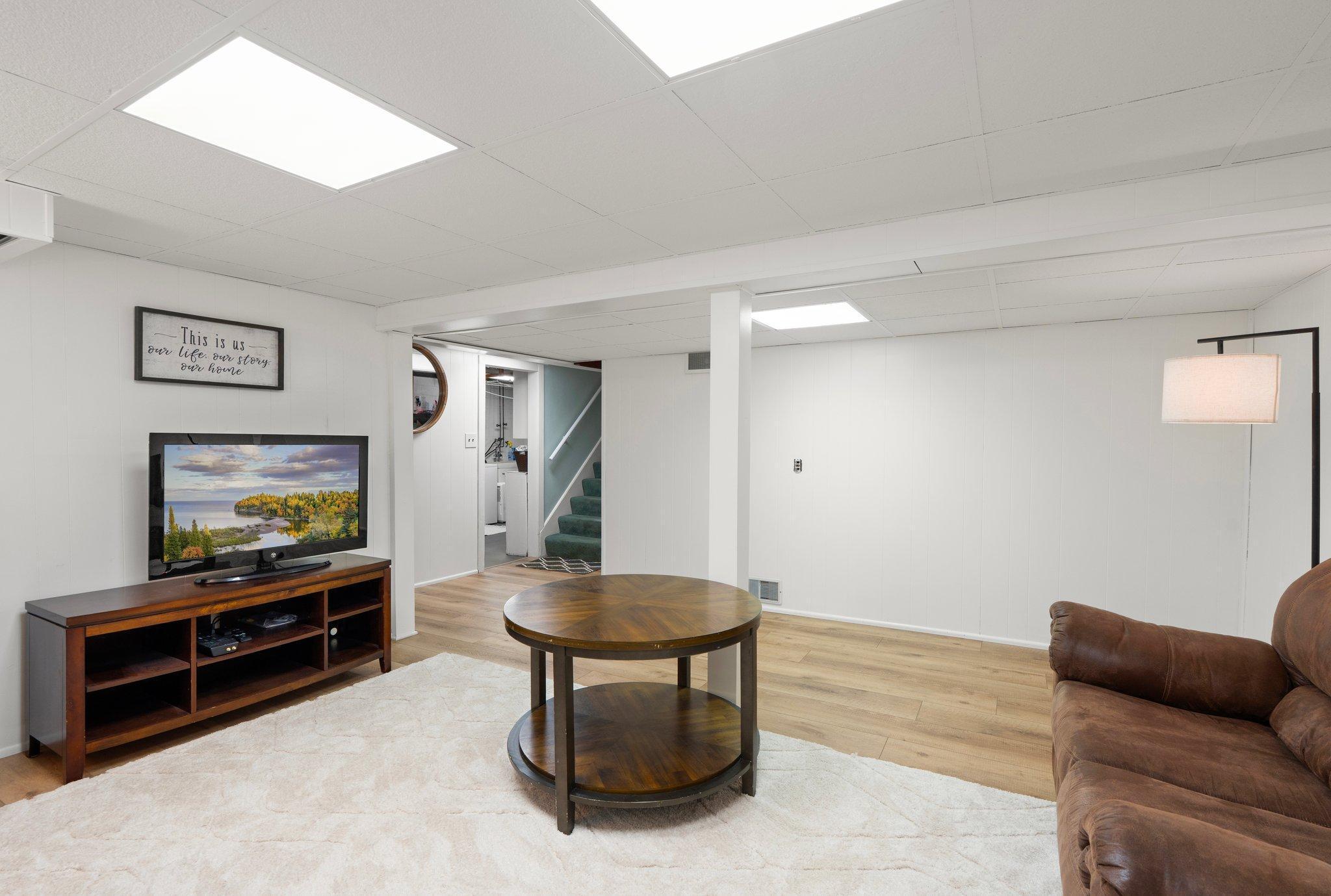 5617 Vincent Avenue S