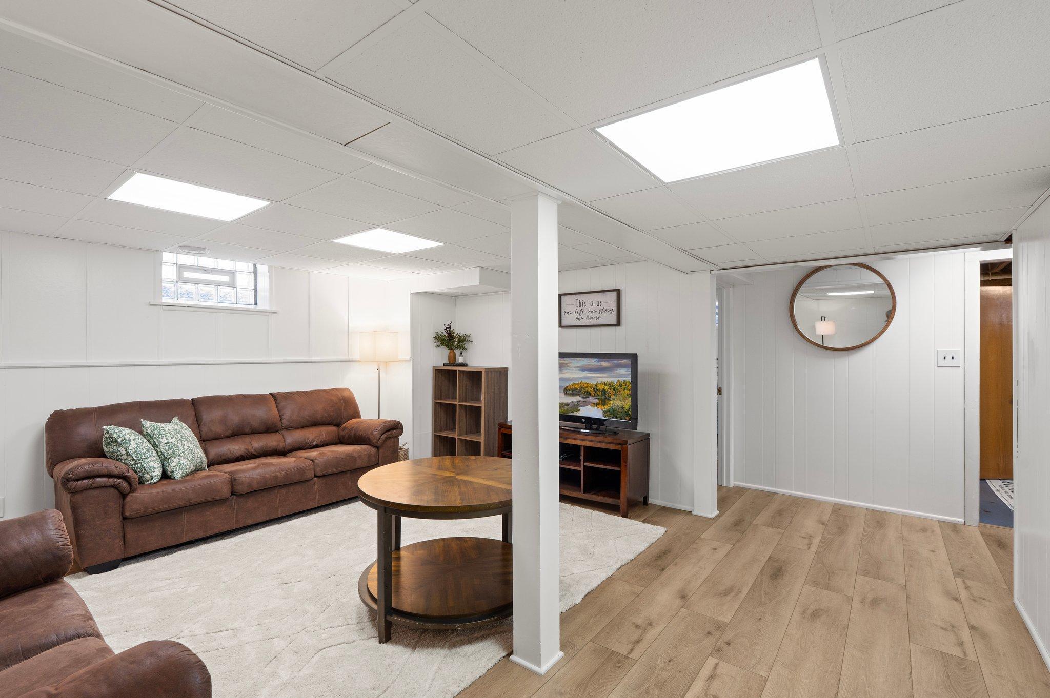 5617 Vincent Avenue S