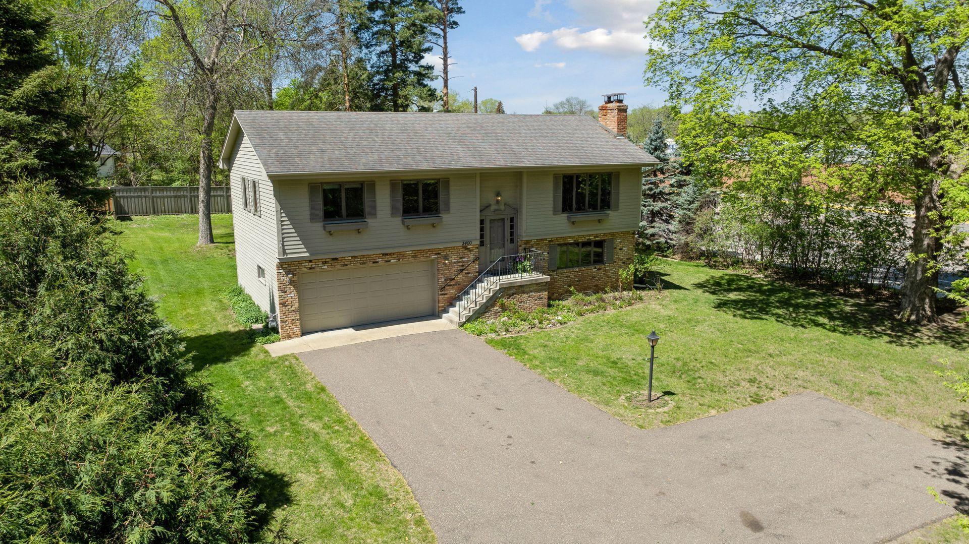 3400 Rainbow Drive