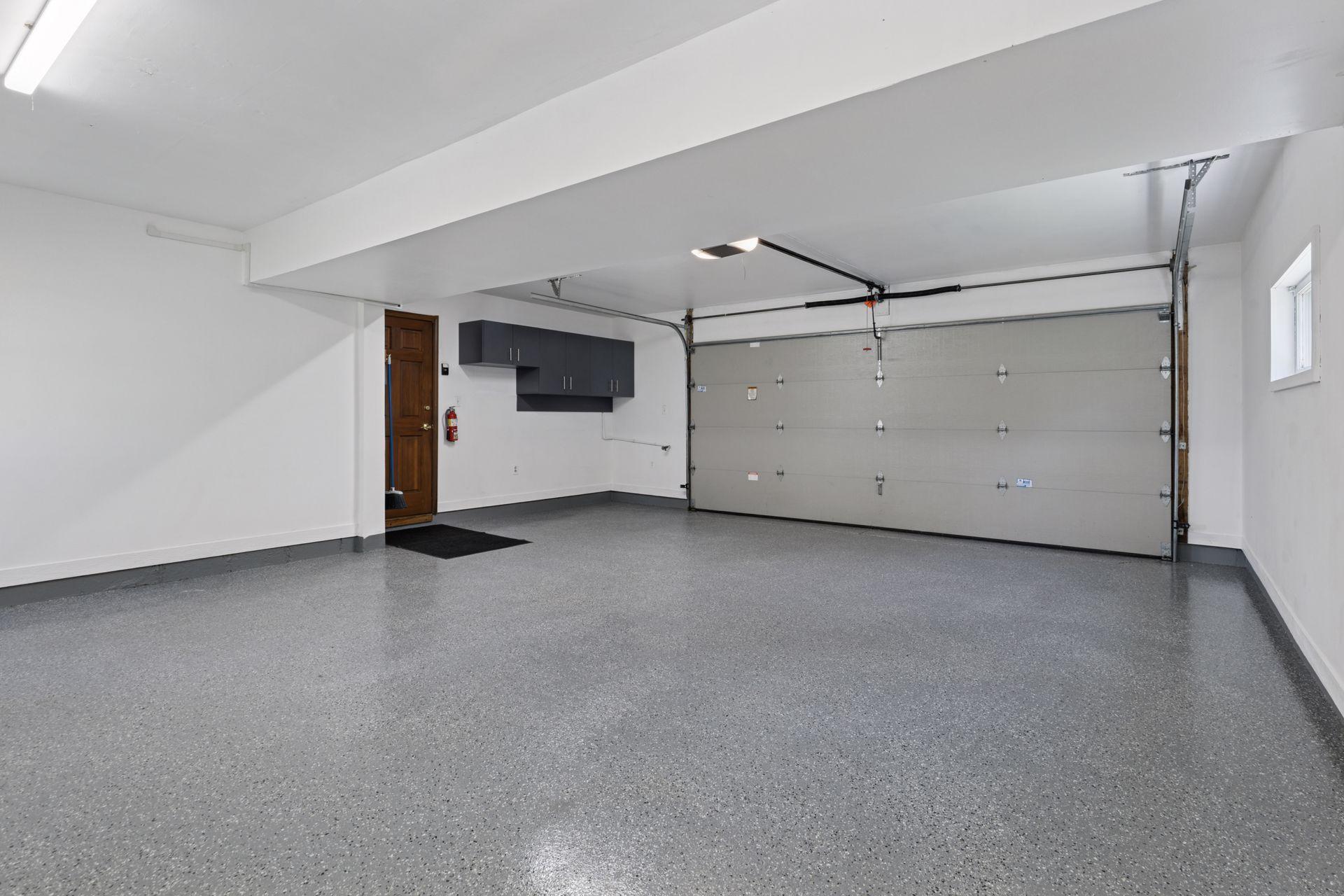 3400 Rainbow Drive