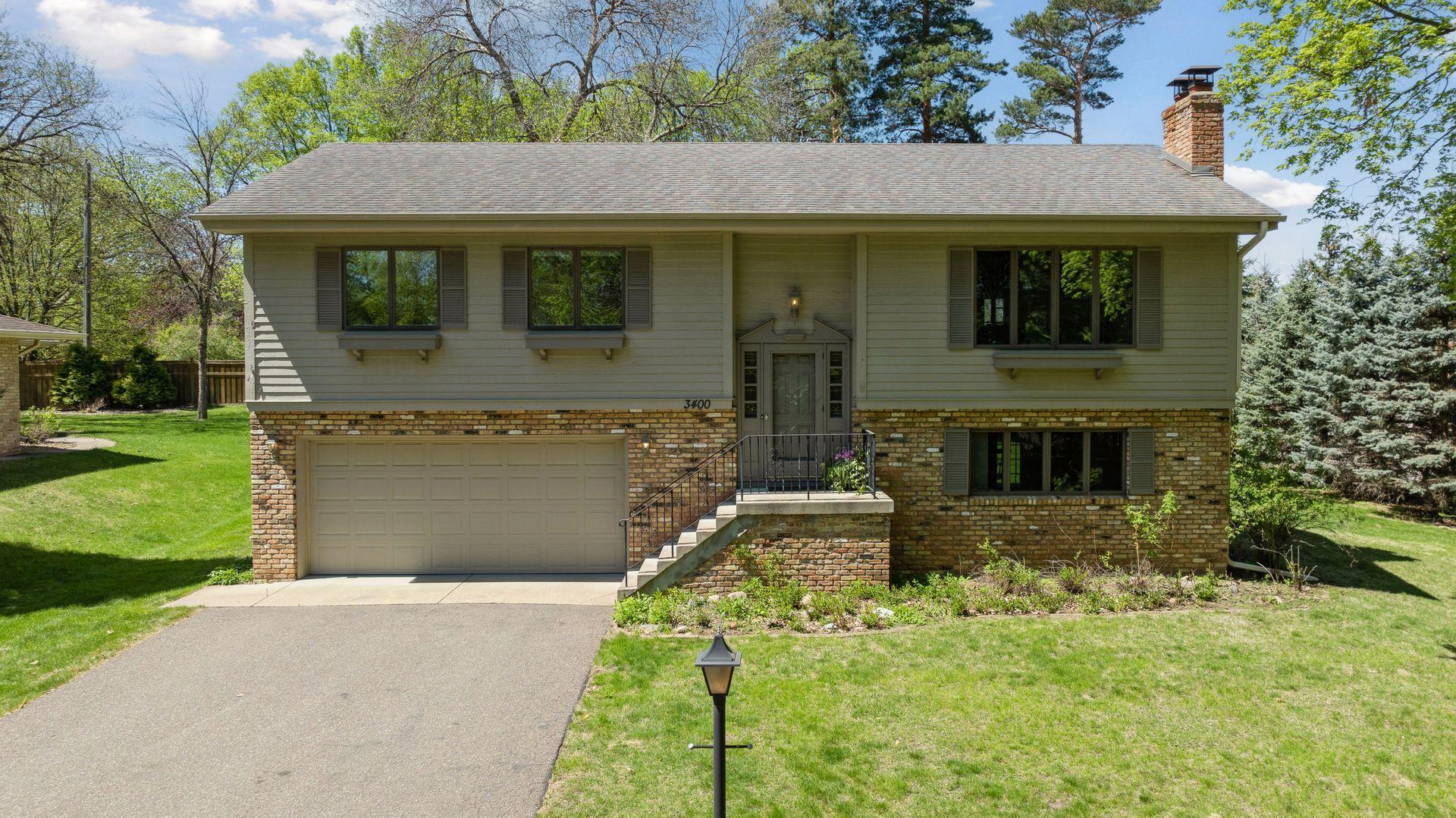 3400 Rainbow Drive