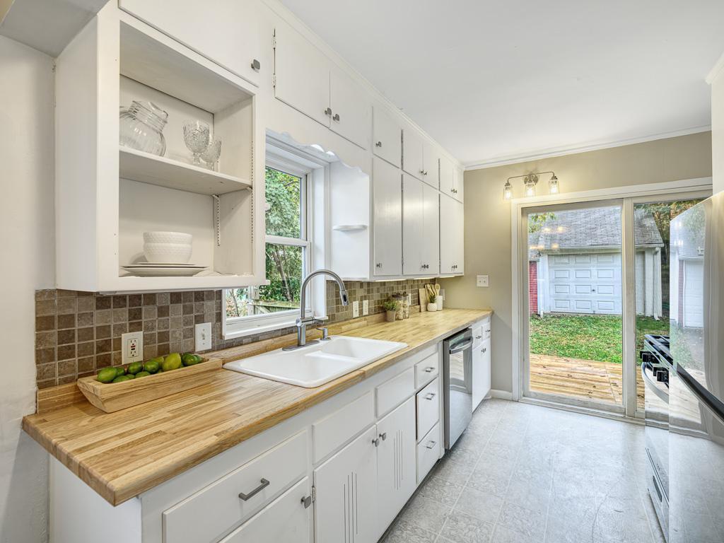 1206 Englewood Avenue