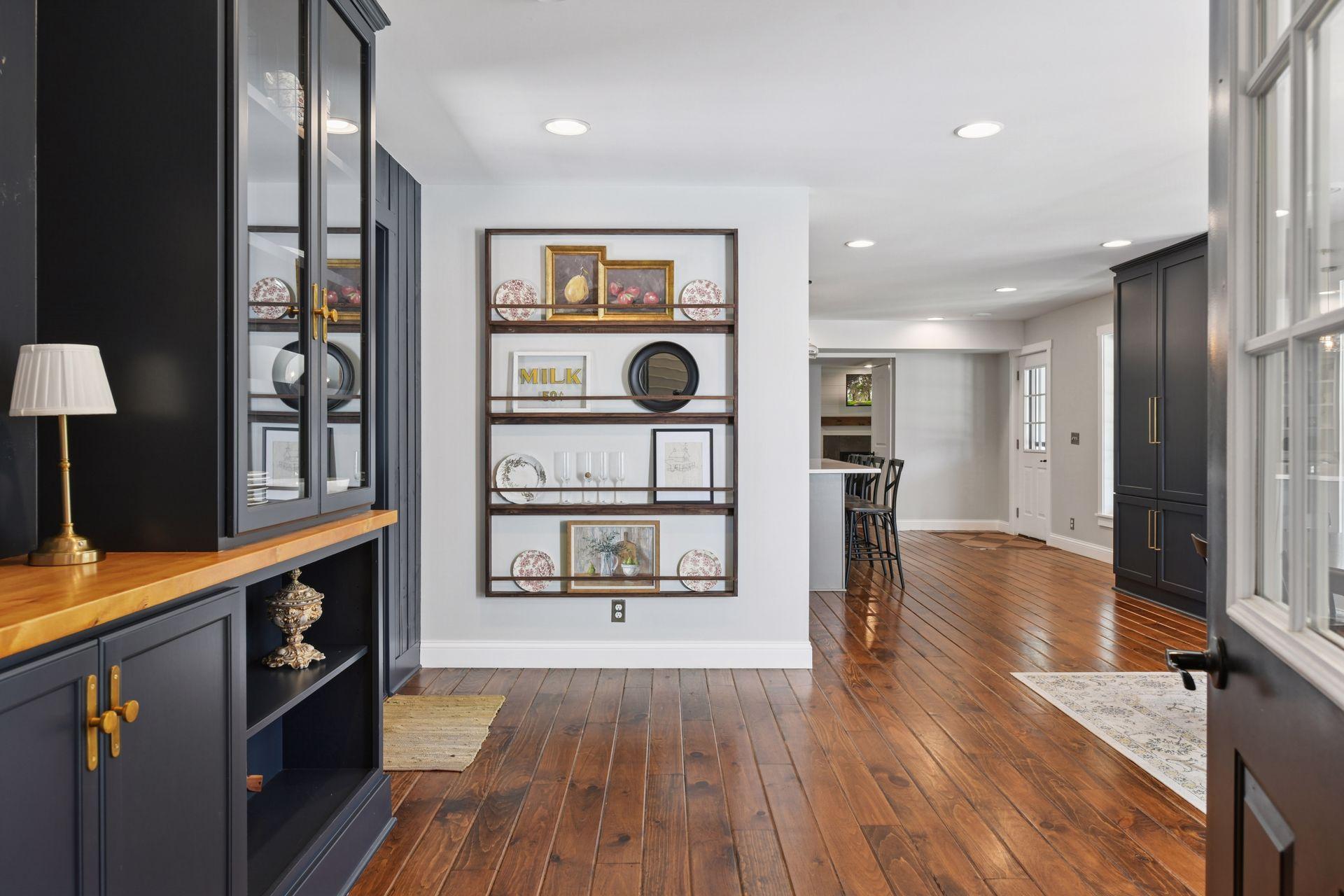 15710 Minnetonka Boulevard