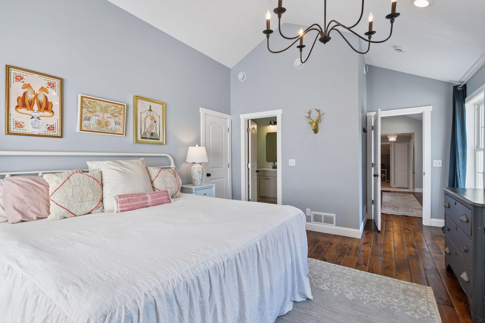 15710 Minnetonka Boulevard