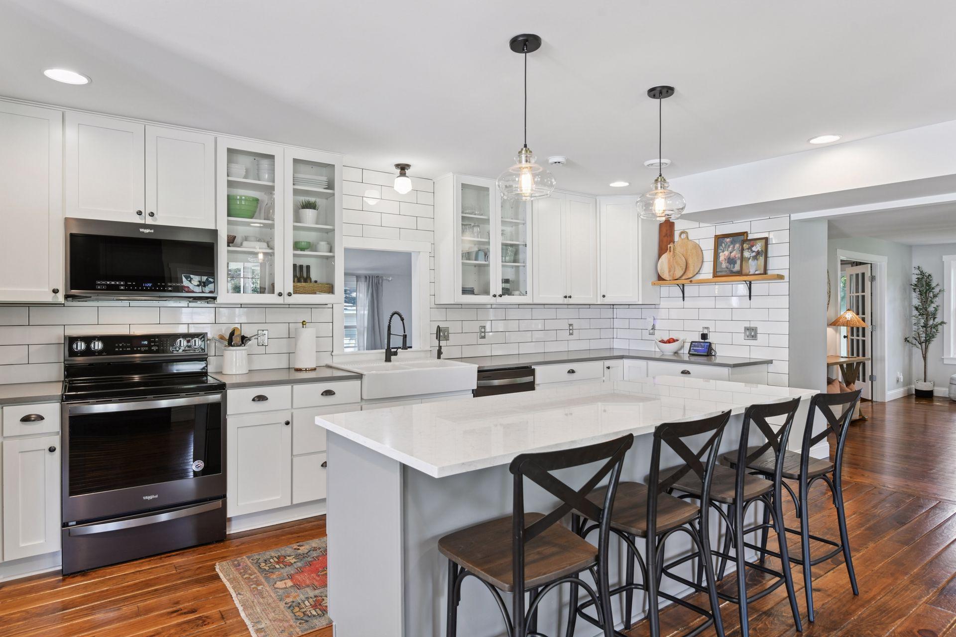 15710 Minnetonka Boulevard