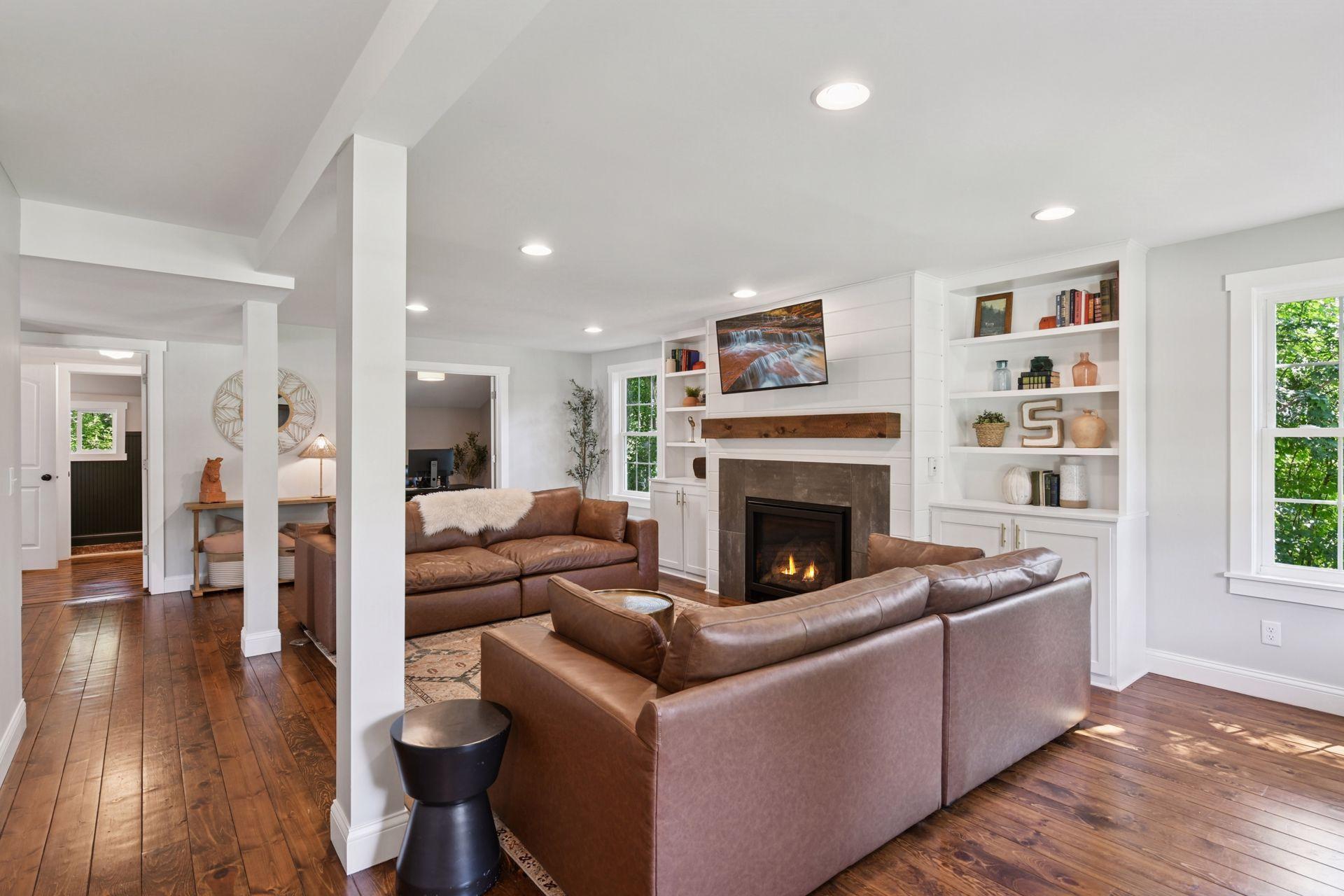 15710 Minnetonka Boulevard