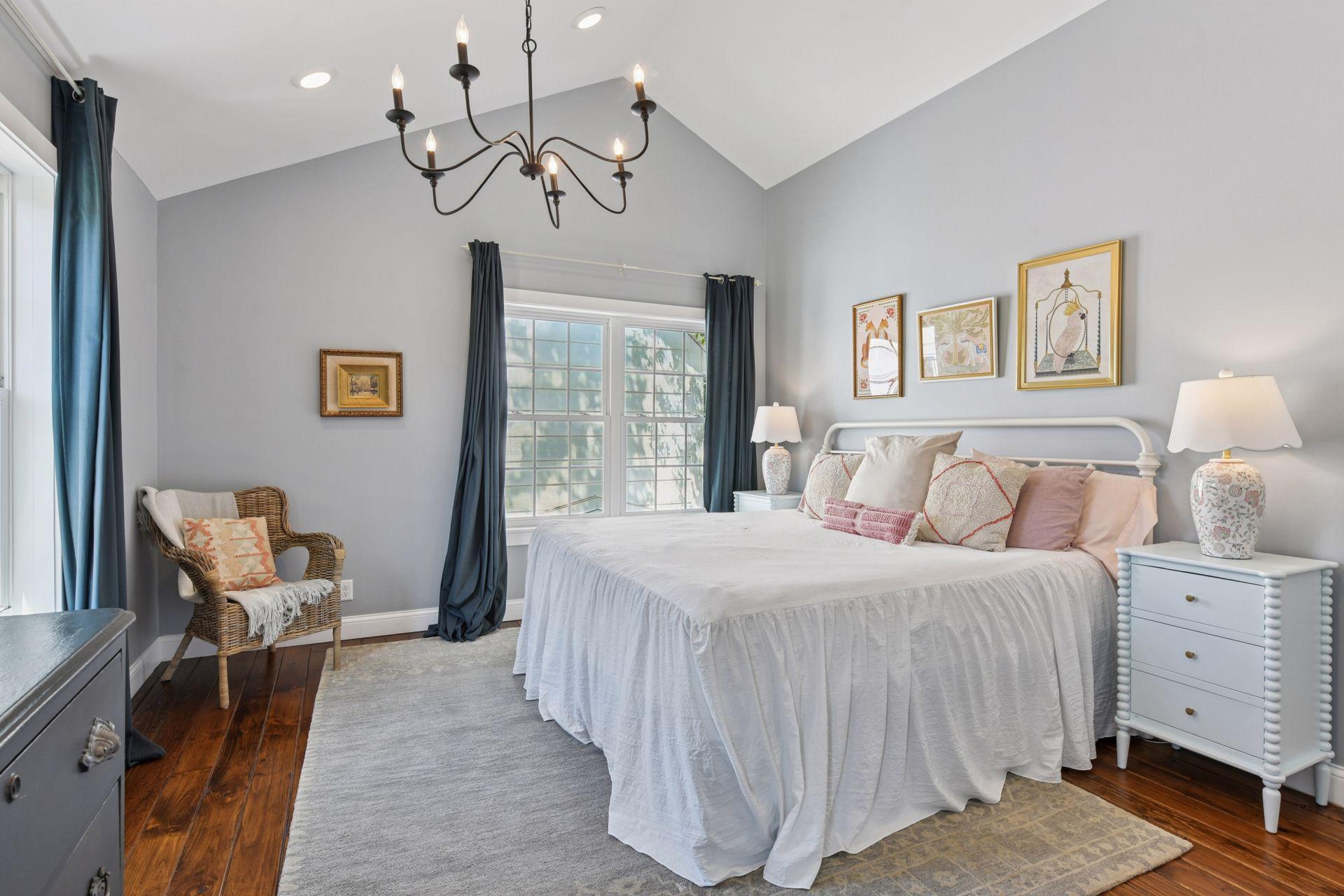 15710 Minnetonka Boulevard